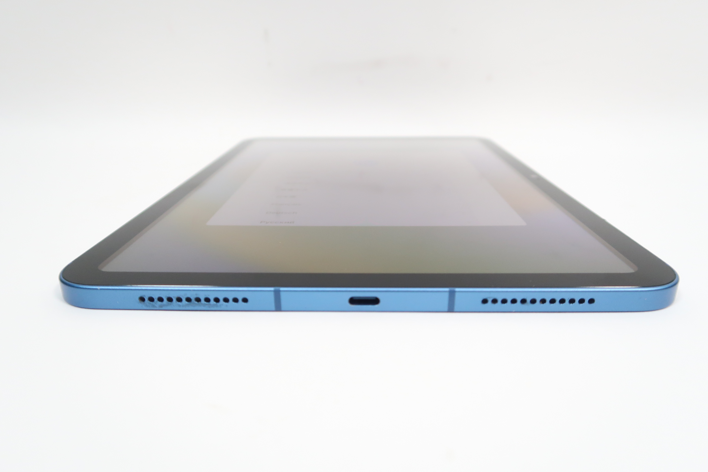 Apple MQ6K3LL/A 10.9" iPad 10th Gen - 64GB - Wi-Fi + 5G (Unlocked)