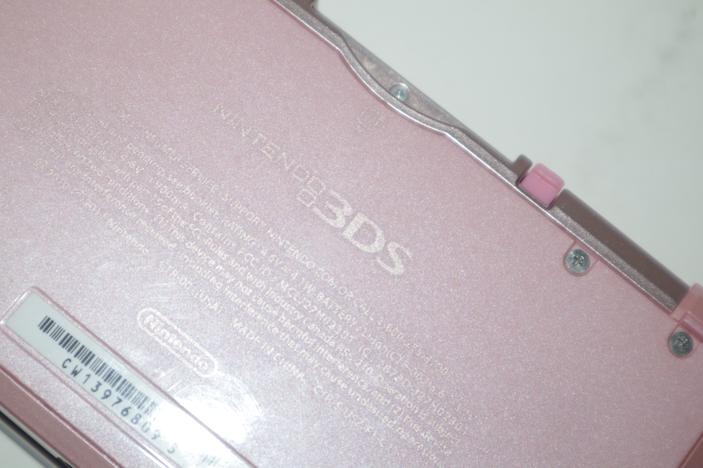 Nintendo 3DS CTR-001(USA) Pink Handheld Compact Video Game System 8093