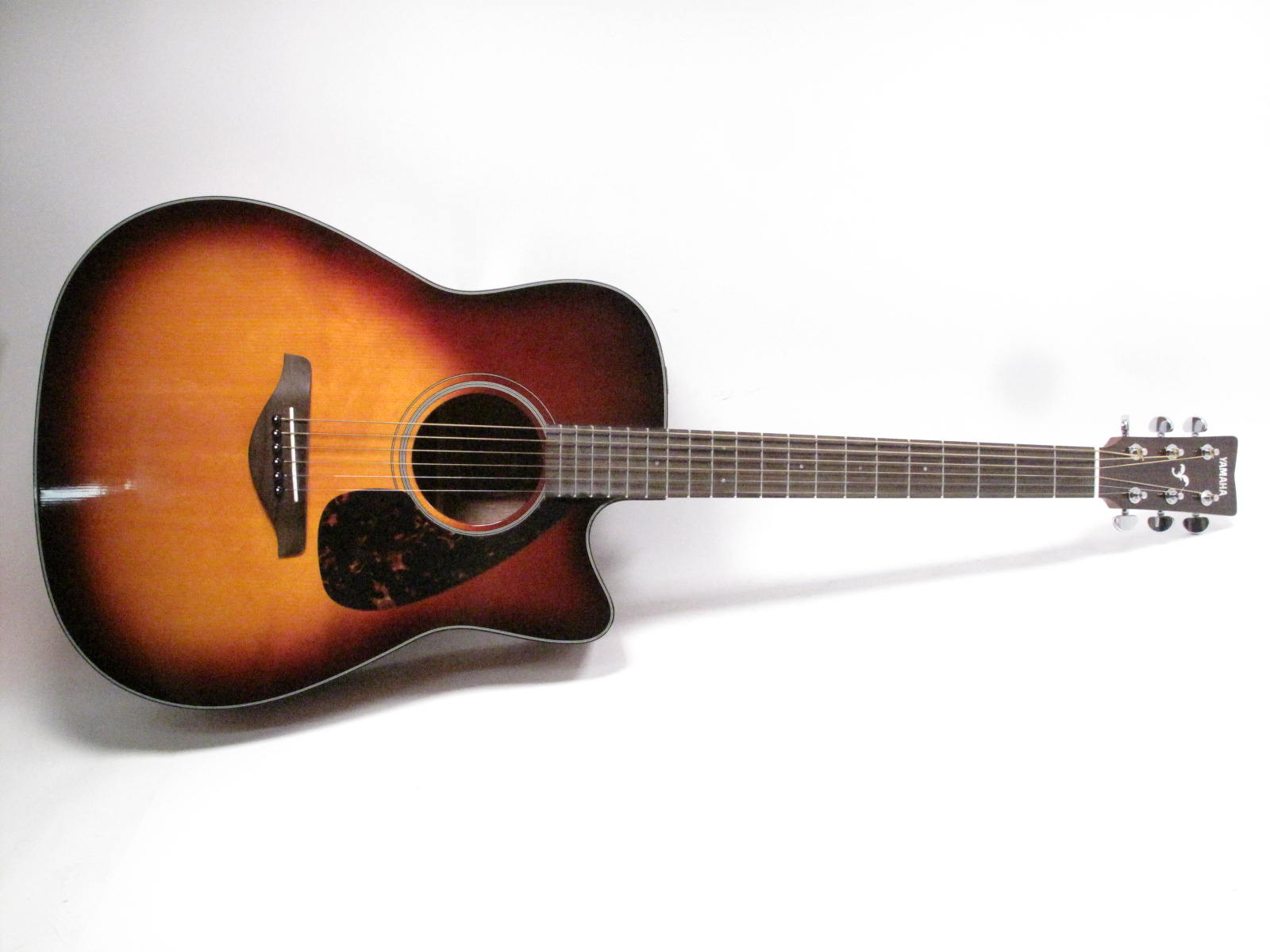 Yamaha FGX700SC RightHanded Acoustic/Electric Guitar Brown Burst Finish