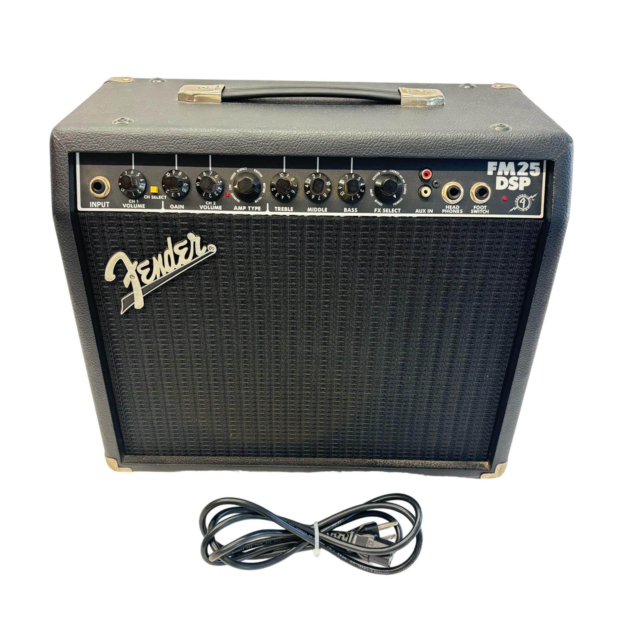 Fender good 25