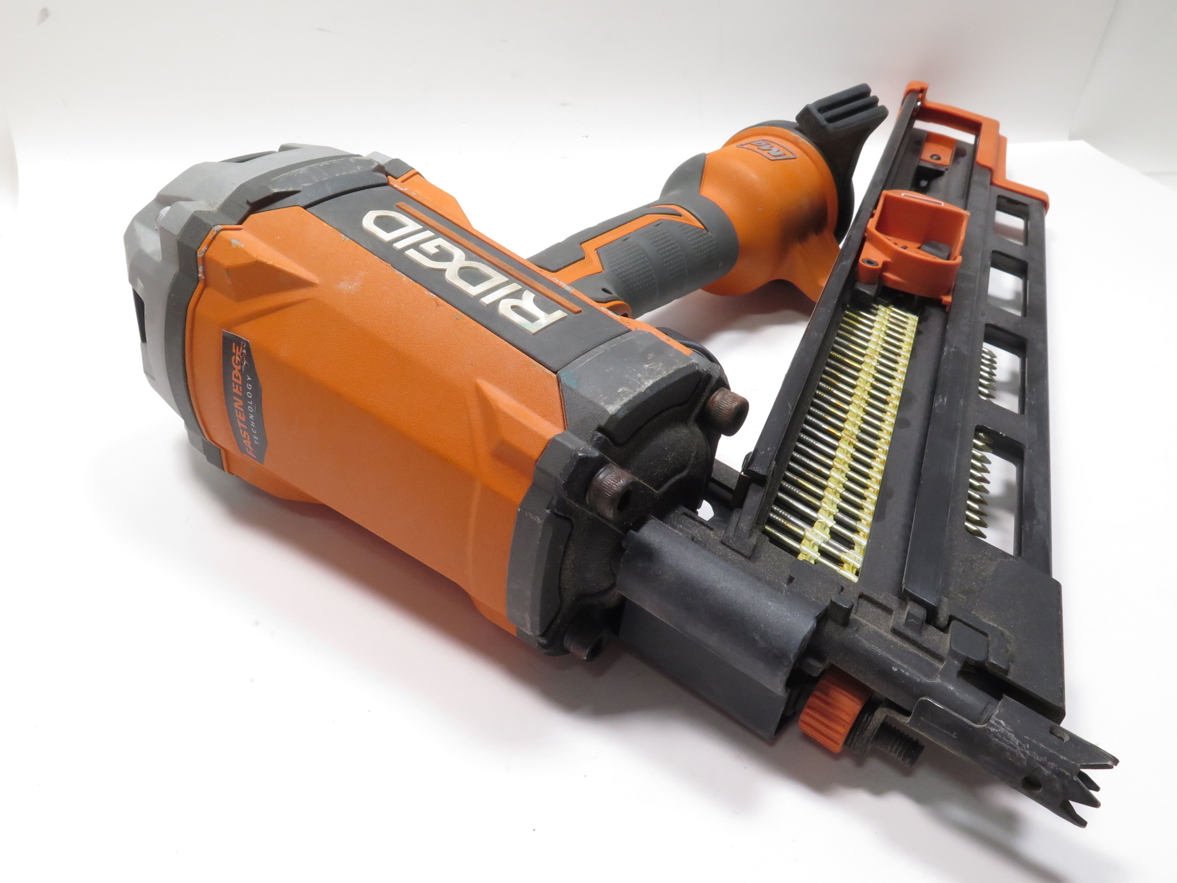 ridgid-r350rhf-pneumatic-21-degree-3-1-2-in-round-head-framing-nailer-2101