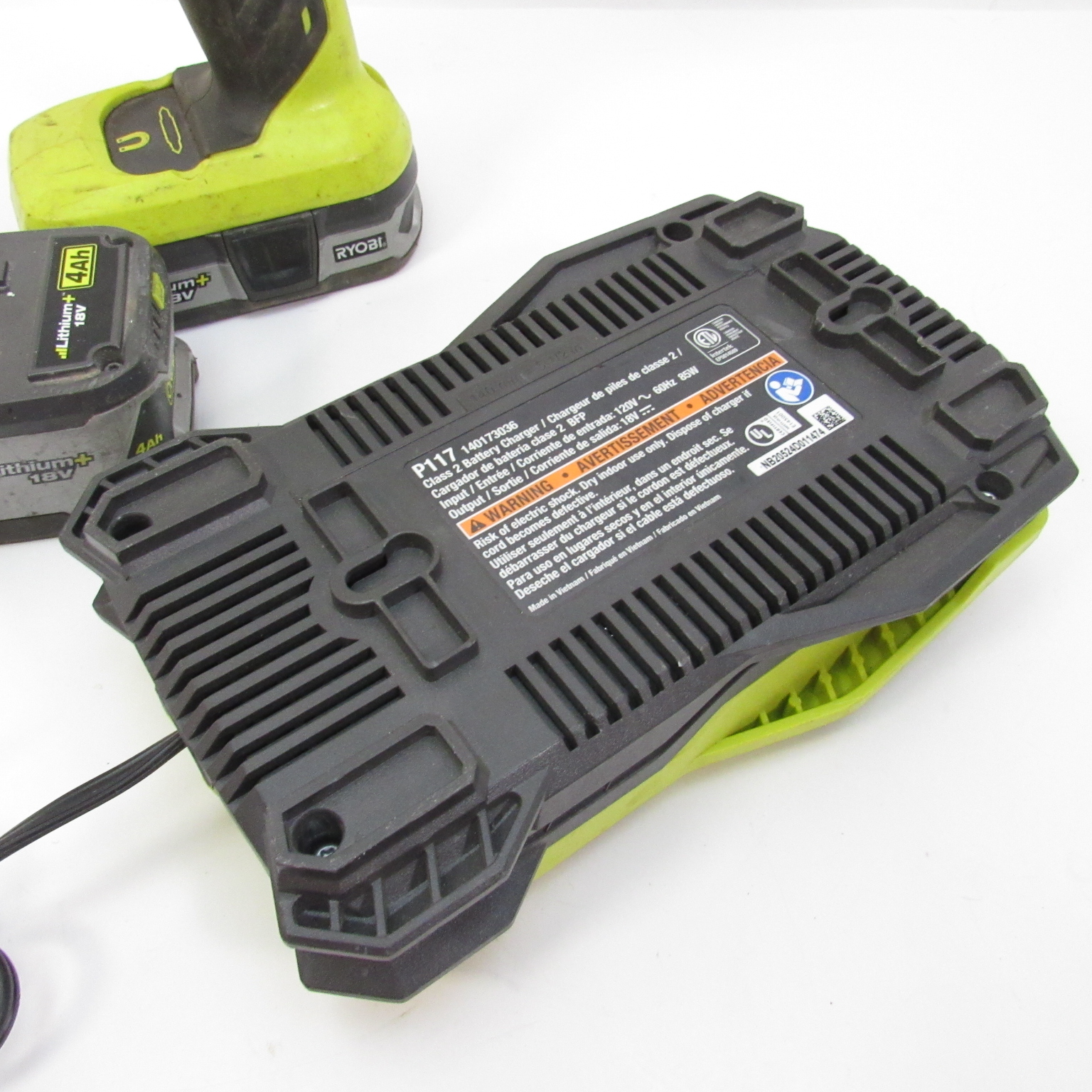 Ryobi P209 18V Lithiumion 3/8