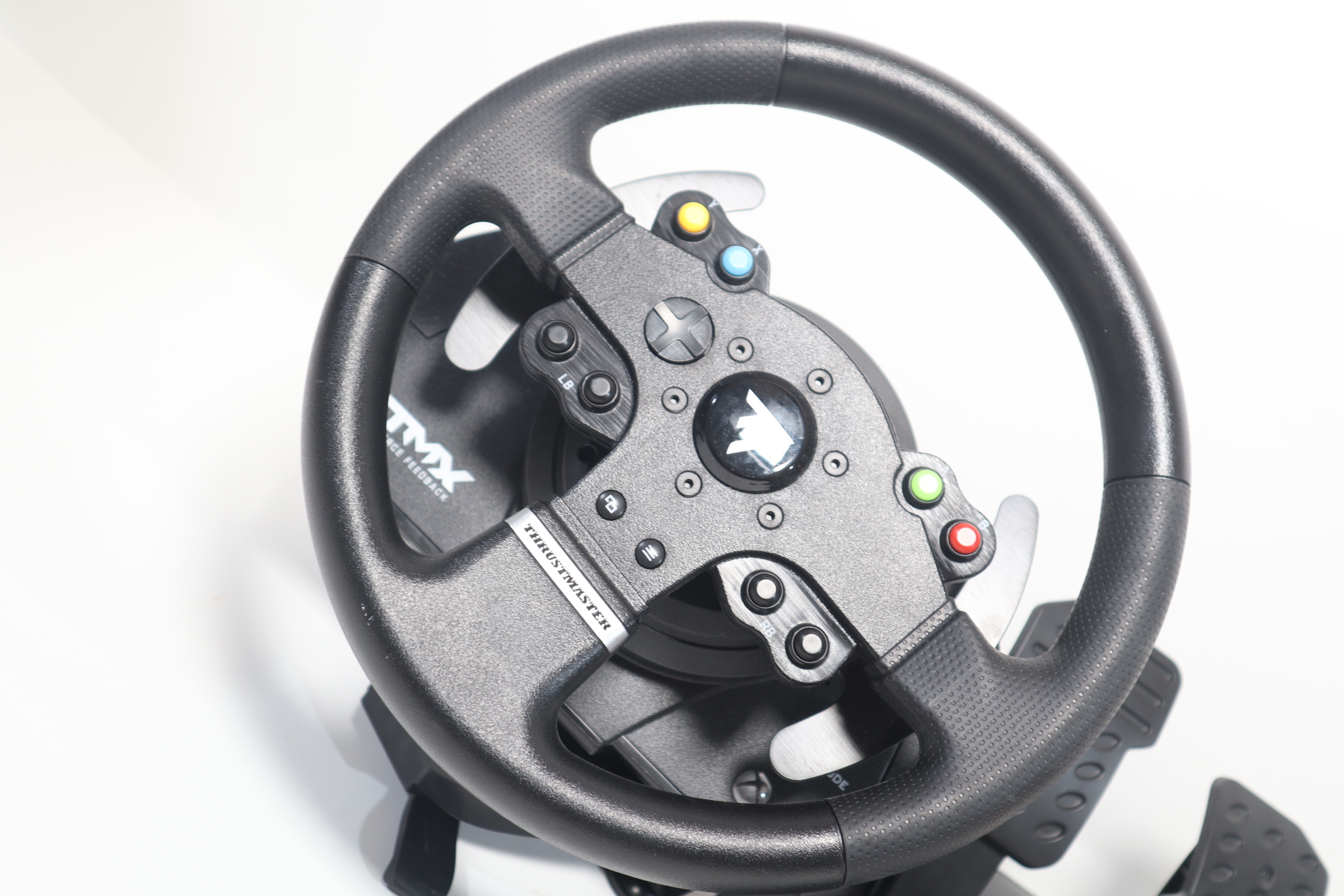 スラストマスター TX Racing Wheel Xbox One PC Thrustmaster Announces Limited Edition TX Racing Wheel