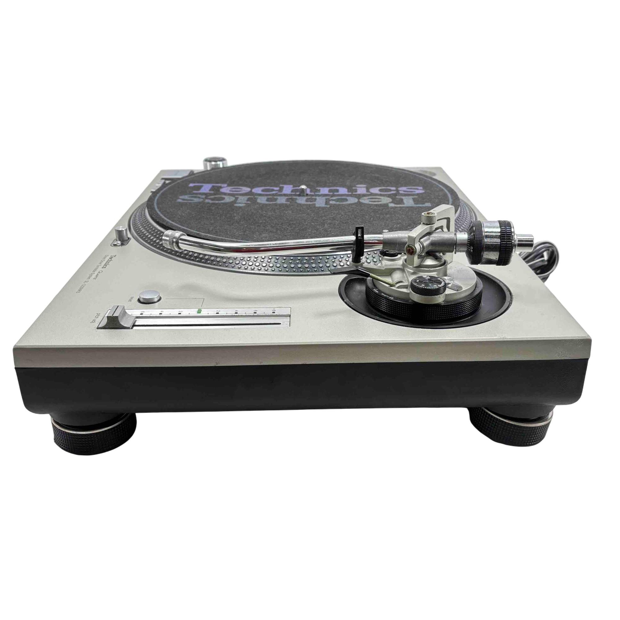 Technics SL-1200MK5 Quartz Direct Drive Turntable System