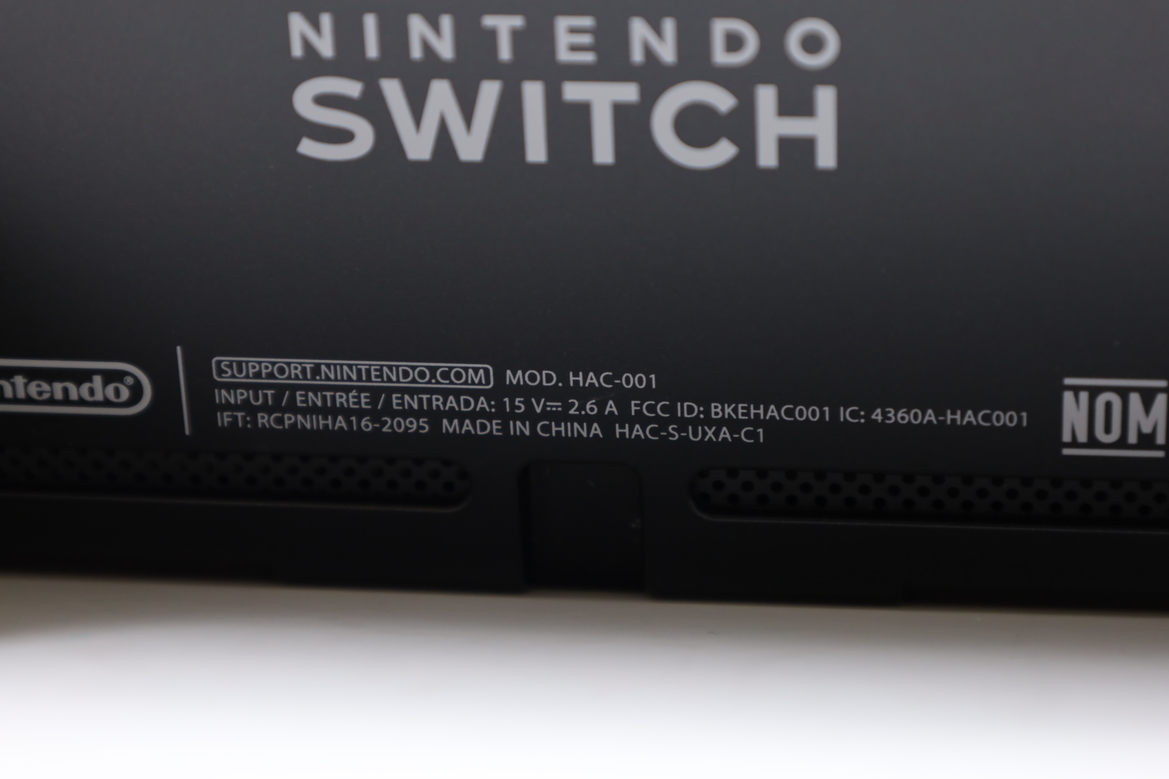 Nintendo Switch HAC-001 32GB Video Game System - Blue/Yellow Nintendo Switch HAC-001 32GB Video Game System - Blue/Yellow
