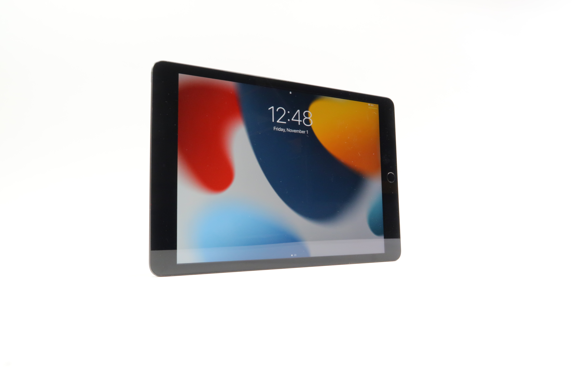 Apple iPad 9th Gen A2602 MK2K3LL/A 10.2