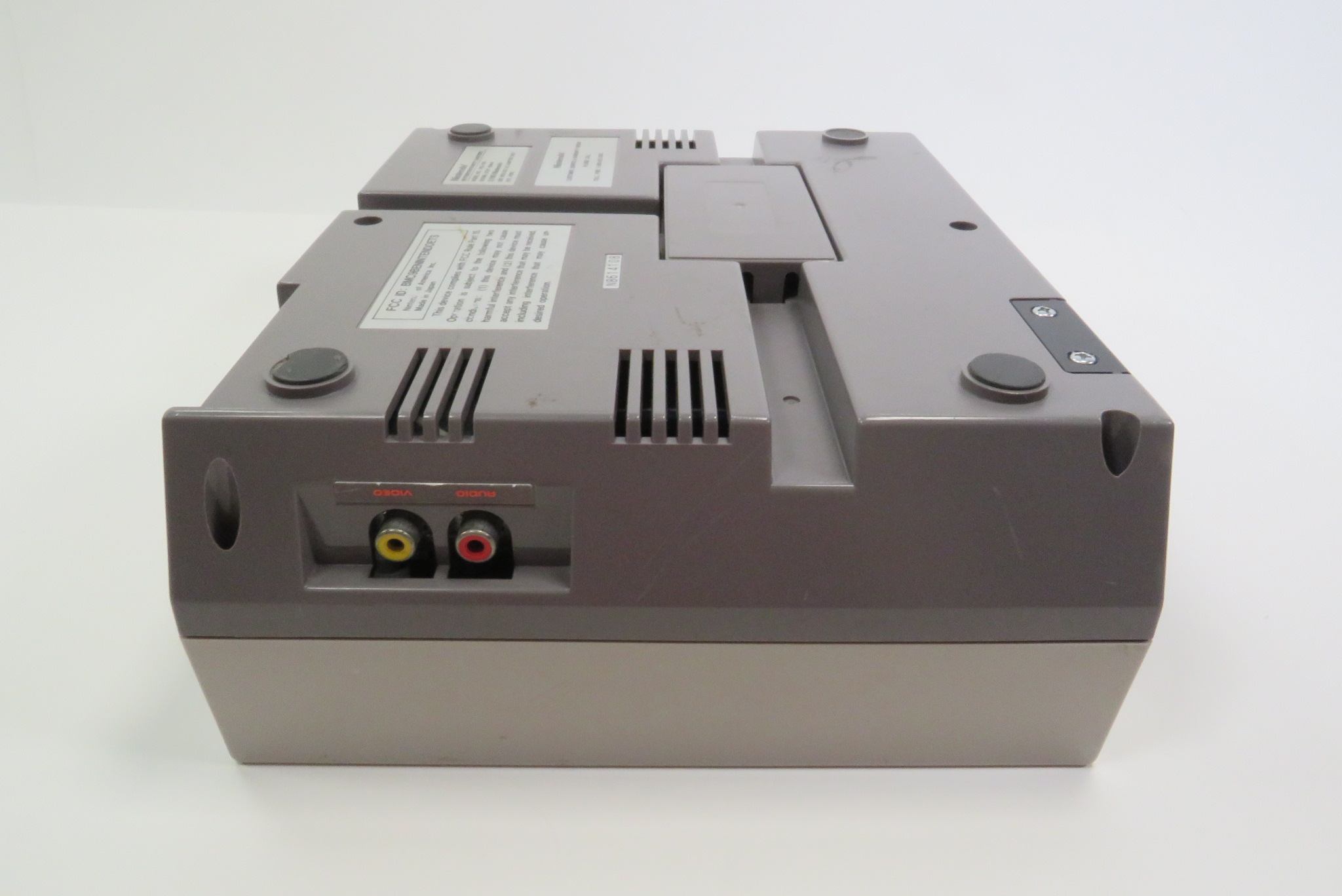 Nintendo Entertainment System NES-001 8-Bit Home Video Game