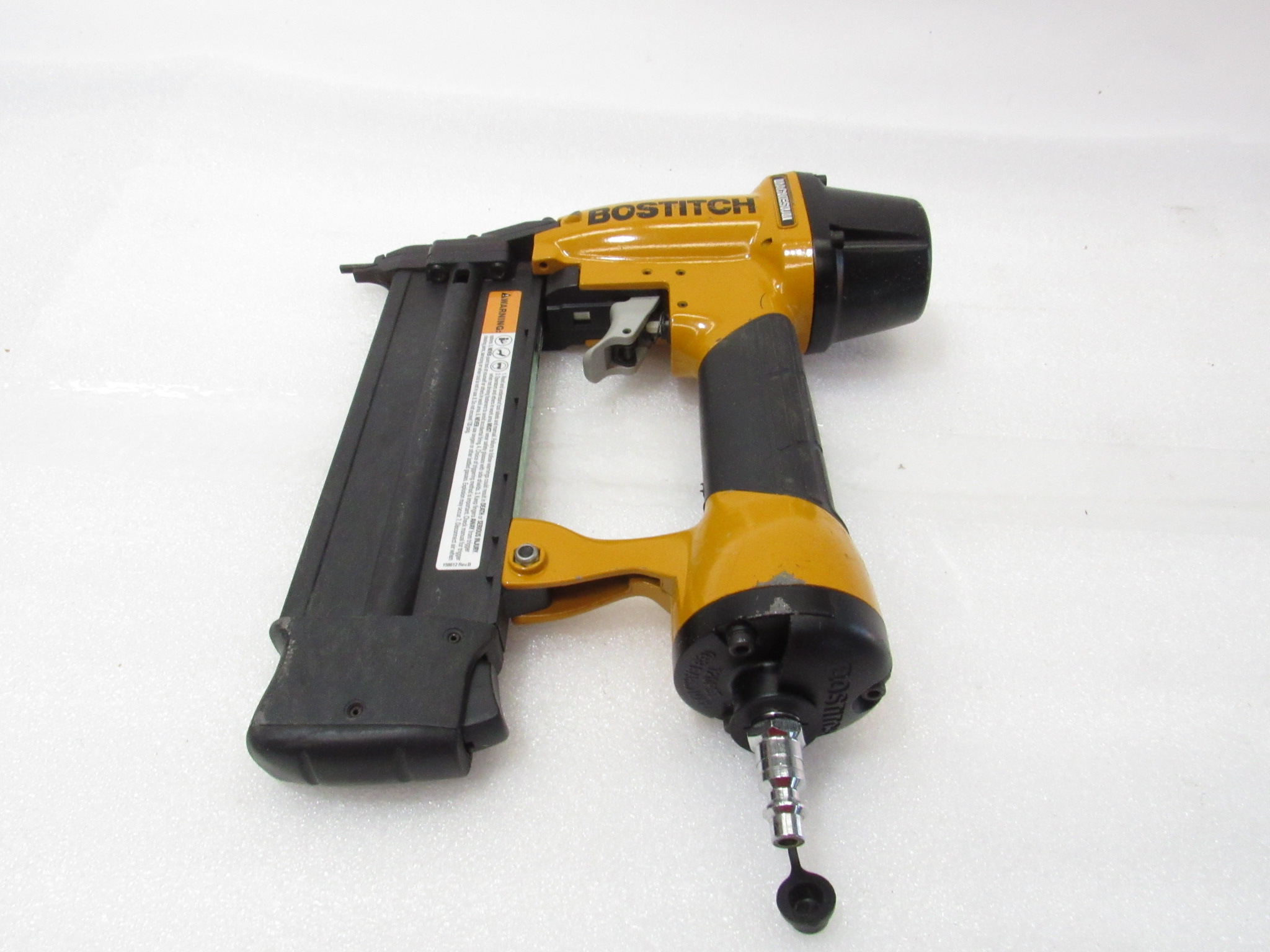 Bostitch BT13XX Air Straight Finish Brad Nail Gun 18 Gauge Nailer