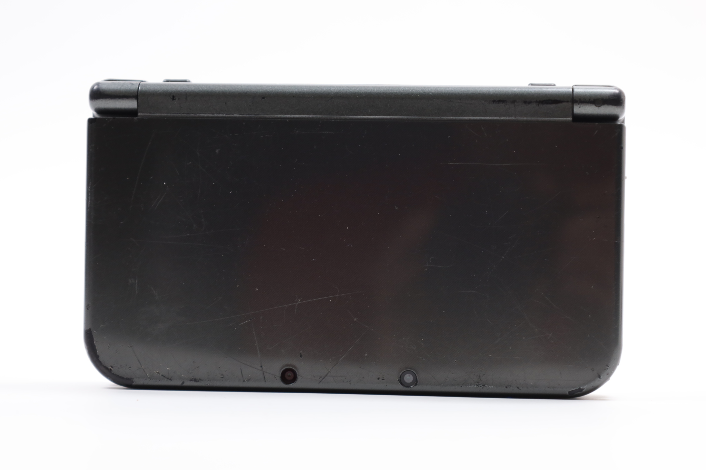 Nintendo New 3DS XL RED001 3D Portable Gaming System Gray (9477)