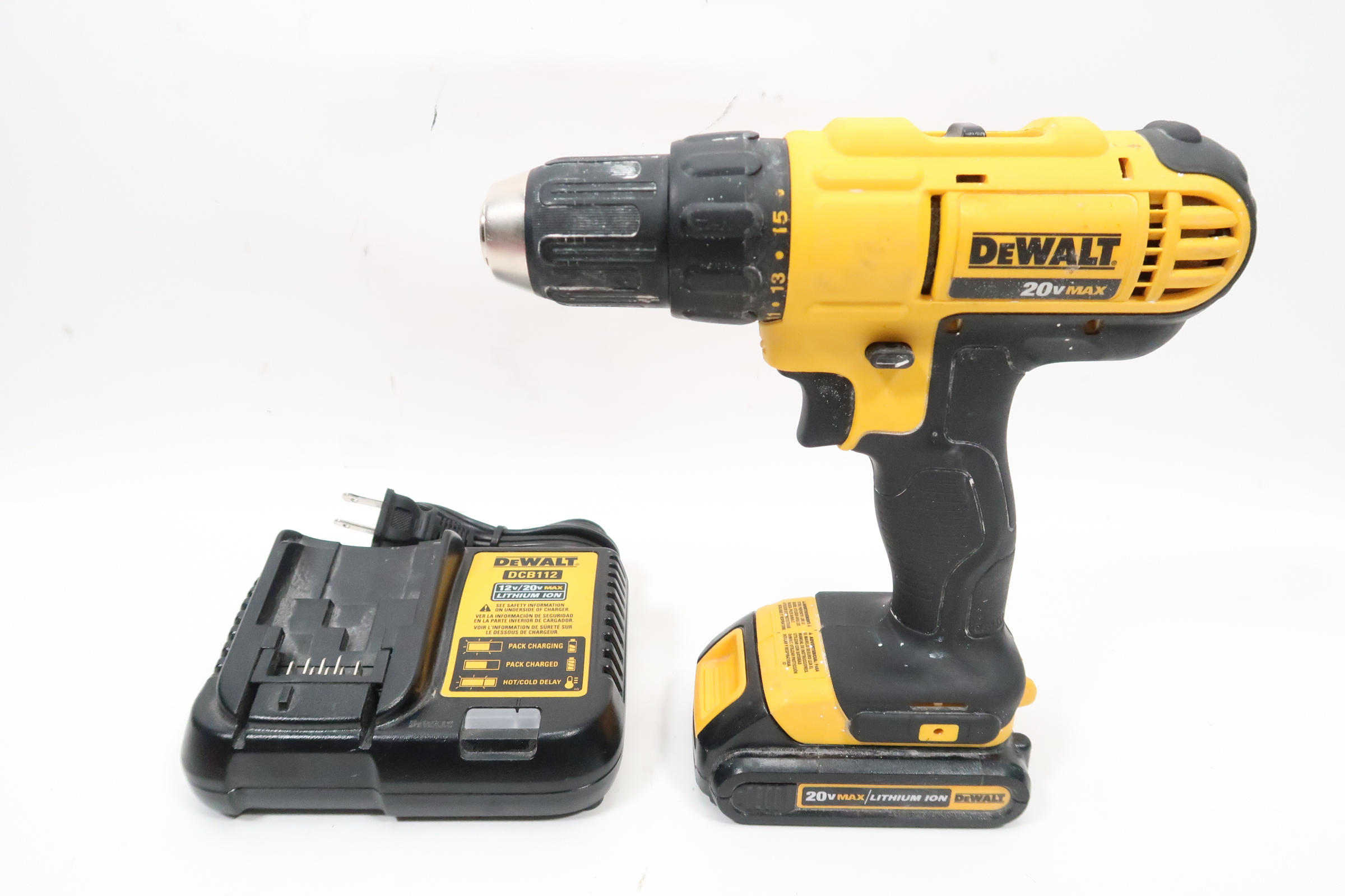 Dewalt store 20v dcd771