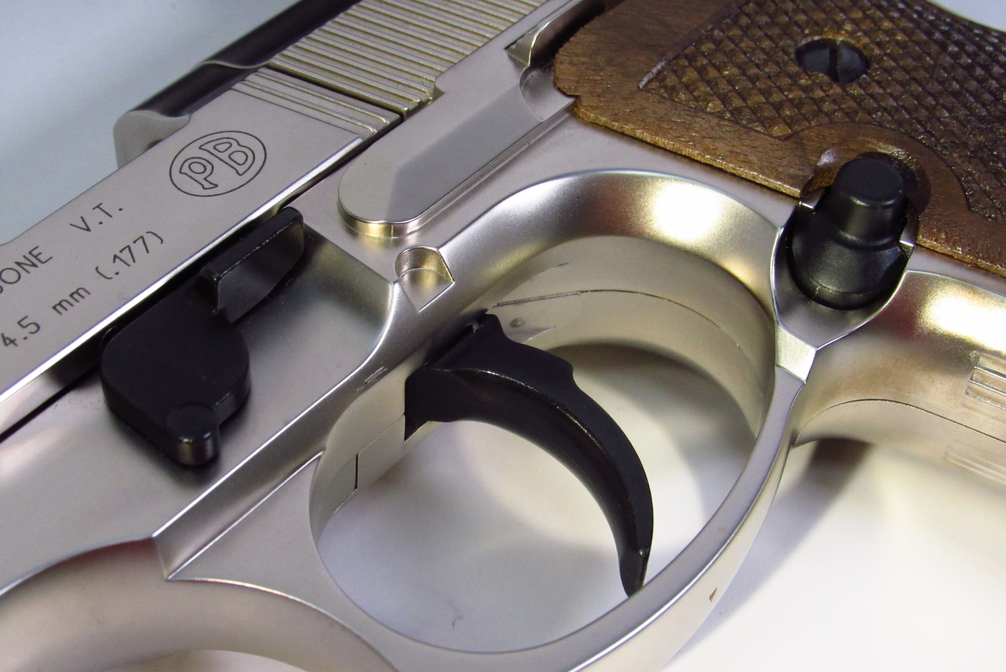 Pietro Beretta Gardone Vt Mod 92 Fs Umarex Pietro Beretta Gardone V.T. Mod. 92 FS (.177) Cal Pellet CO2 Gun