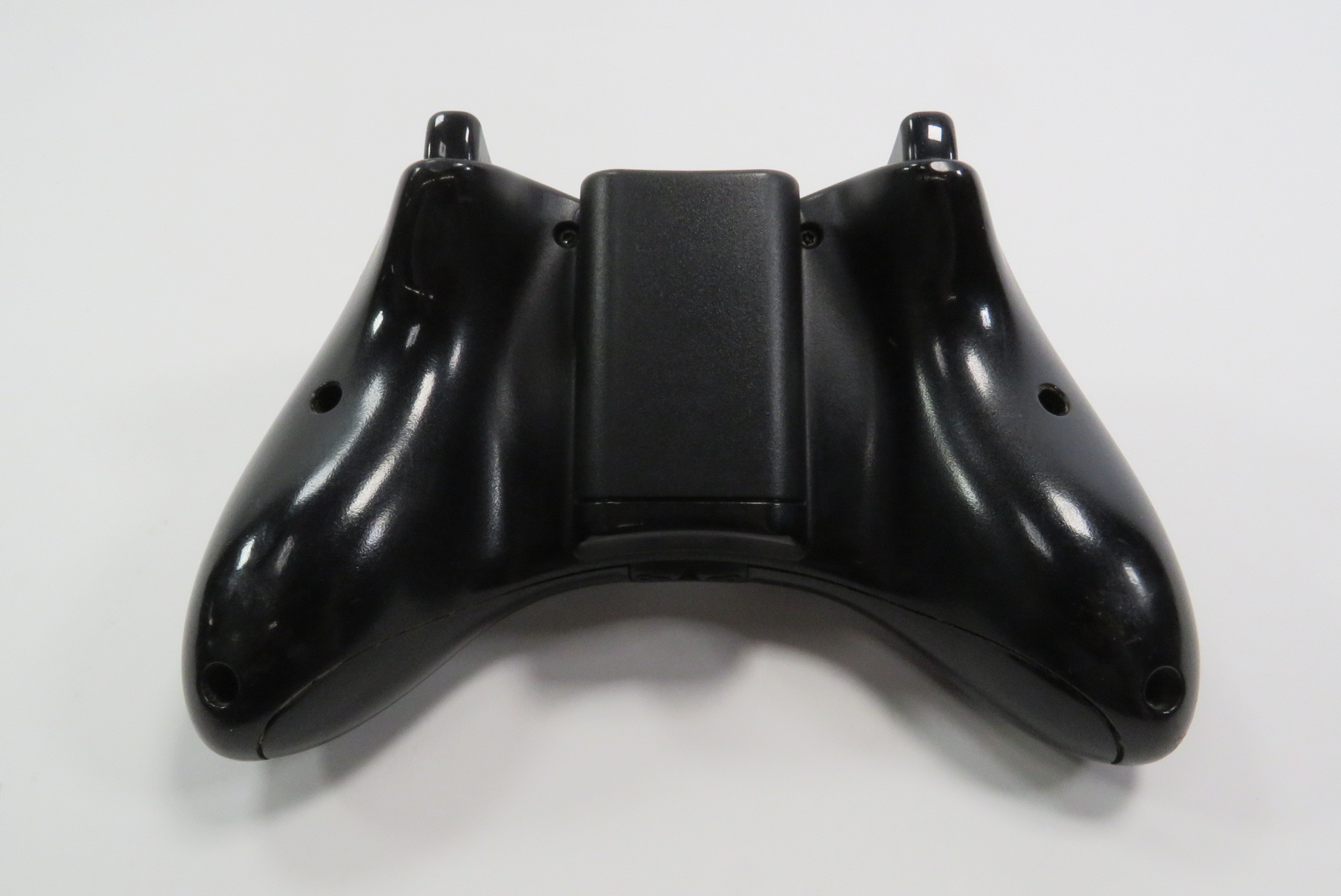 Microsoft Xbox 360 S 1439 250GB Video Game Console / 2 Controllers