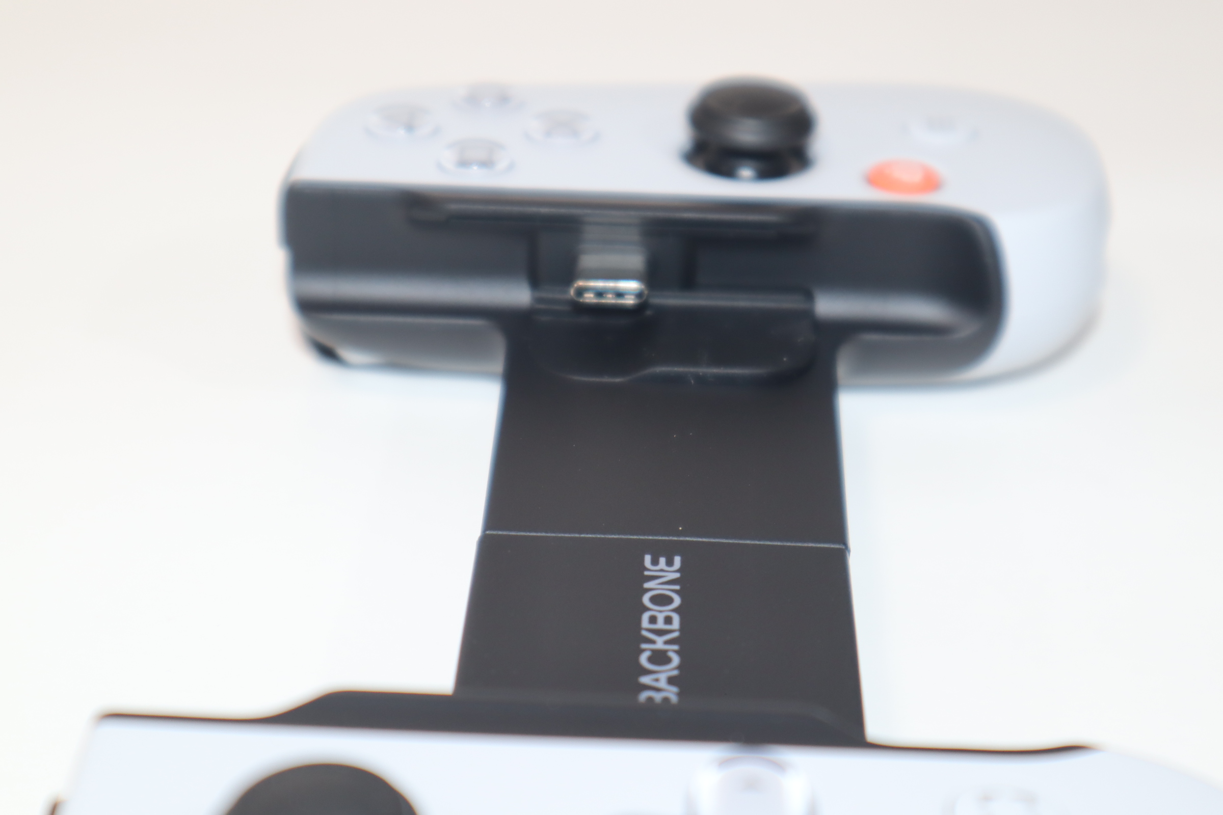 Sony PlayStation Backbone One BB-51-W-S V1 Black/White Wireless ...