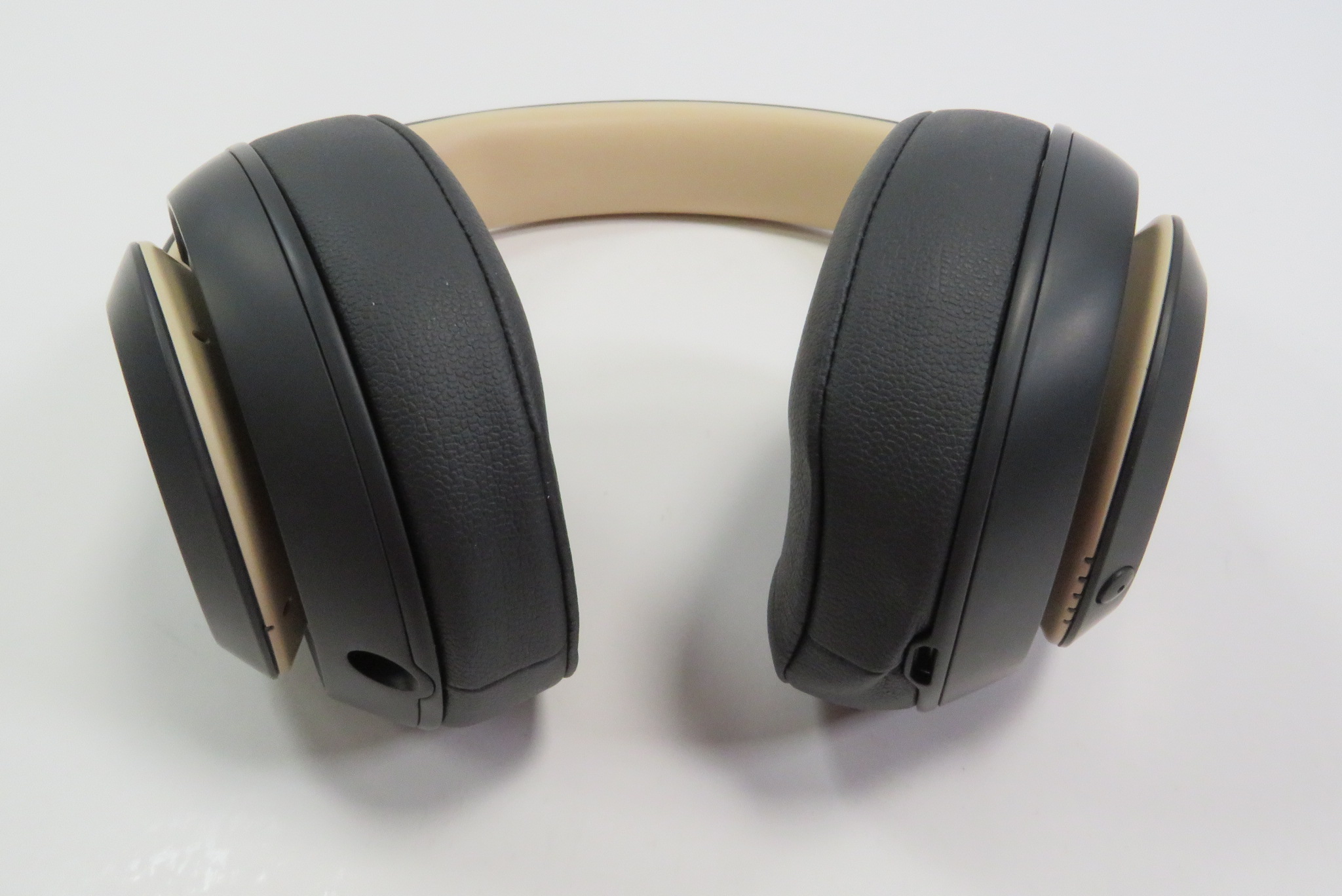 Beats Studio3 A1914 正規品 Amazon.com: Studio 3 Headband Replacement Arch Band as Same as The
