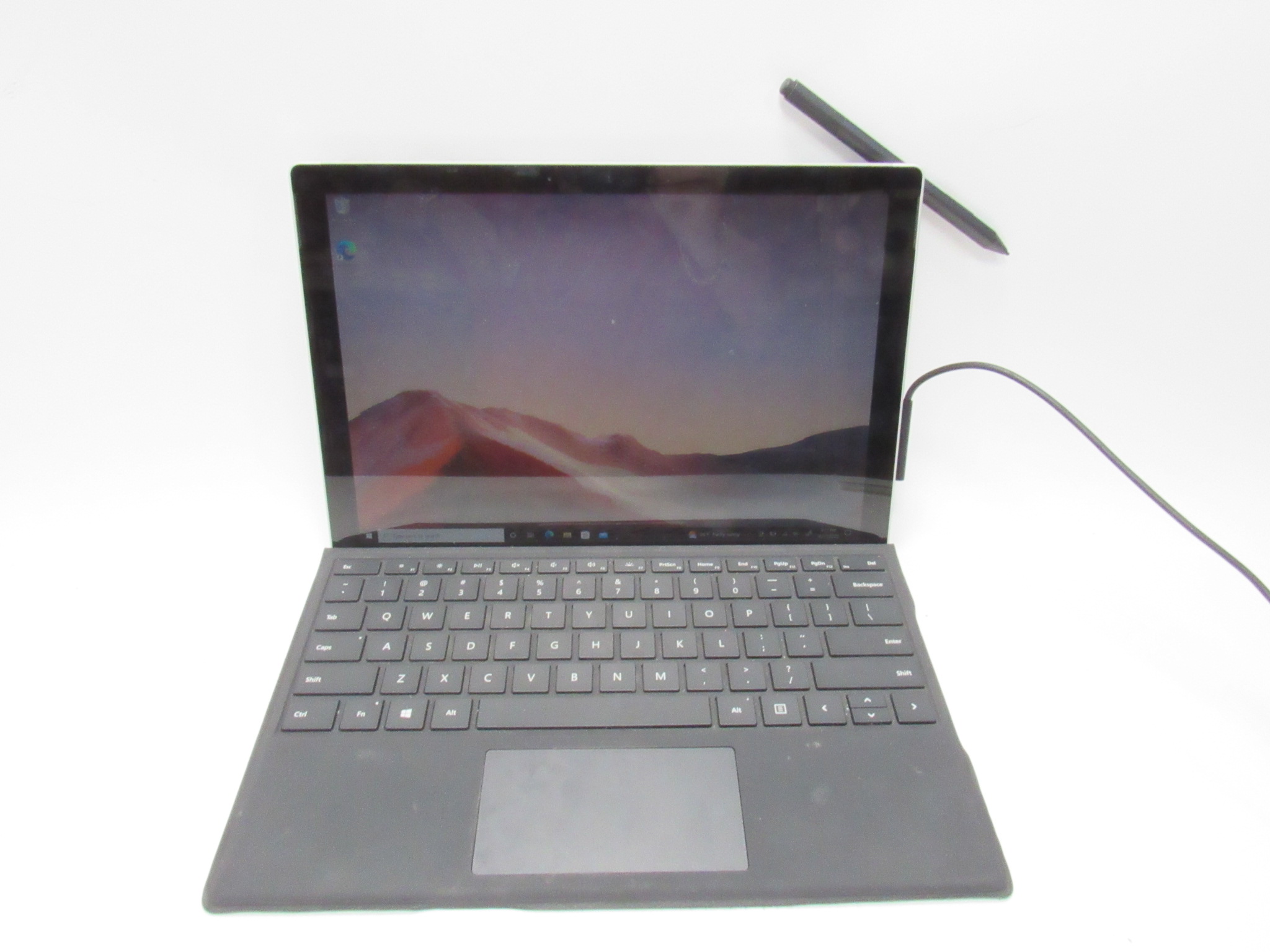 Microsoft 1866 Surface Pro 7 Intel I5-1035g4 1.10ghz 128gb Ssd 8 Gb Ram 