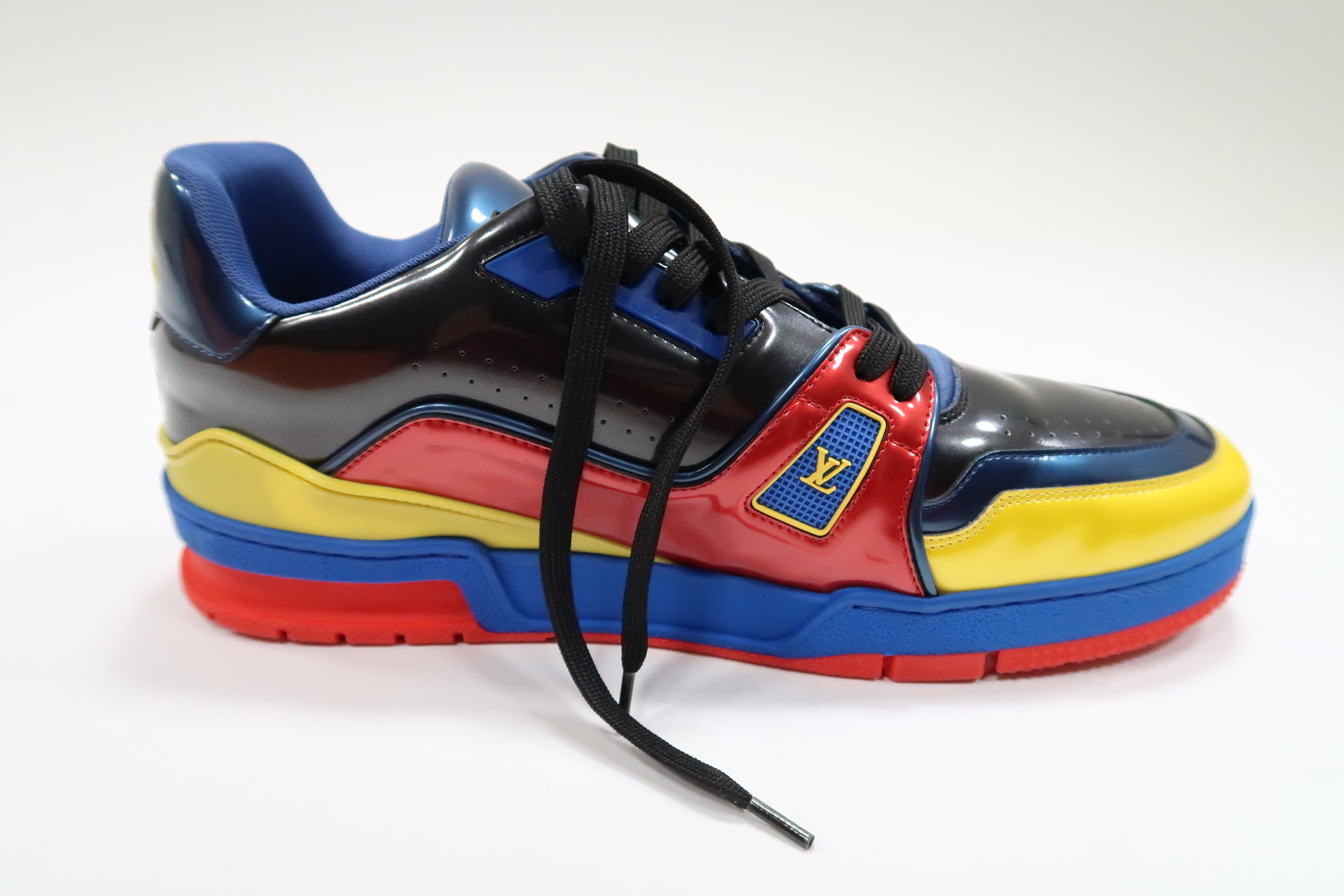 Louis Vuitton 1A9JUD Trainer - Black / Navy Blue / Red  display picture 1