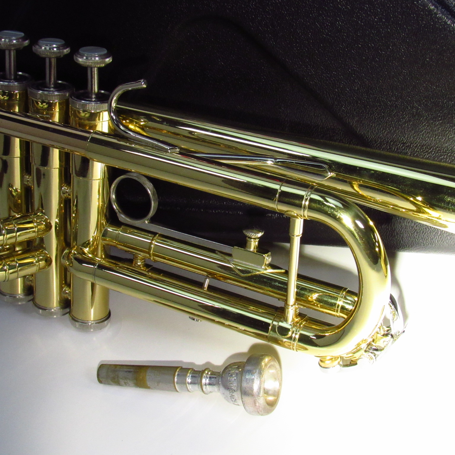 Bach USA TR300H2 Student/Beginner Bb Trumpet