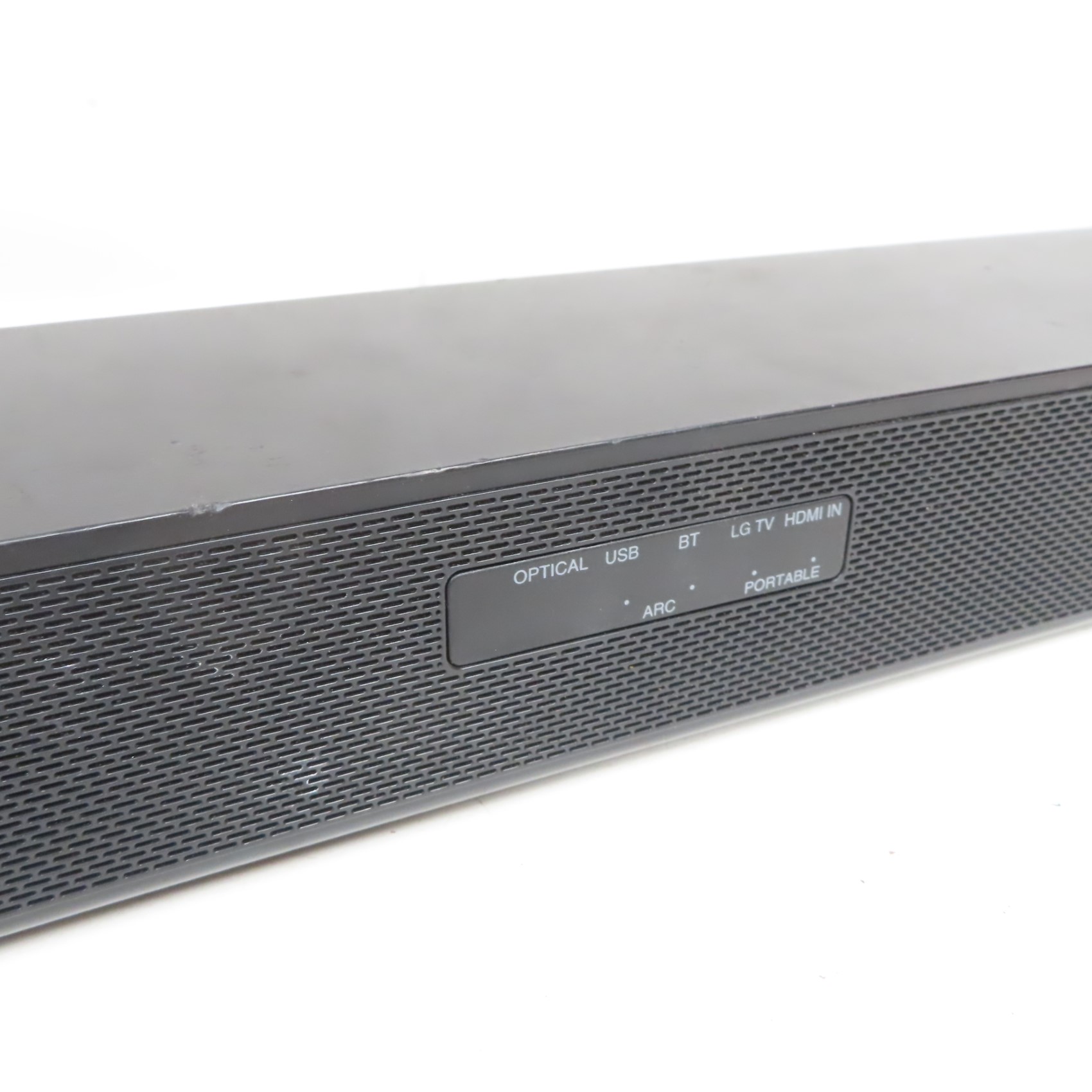 LG SKM5Y 2.1Channel 360W RMS Soundbar/Subwoofer System (Local PickUp