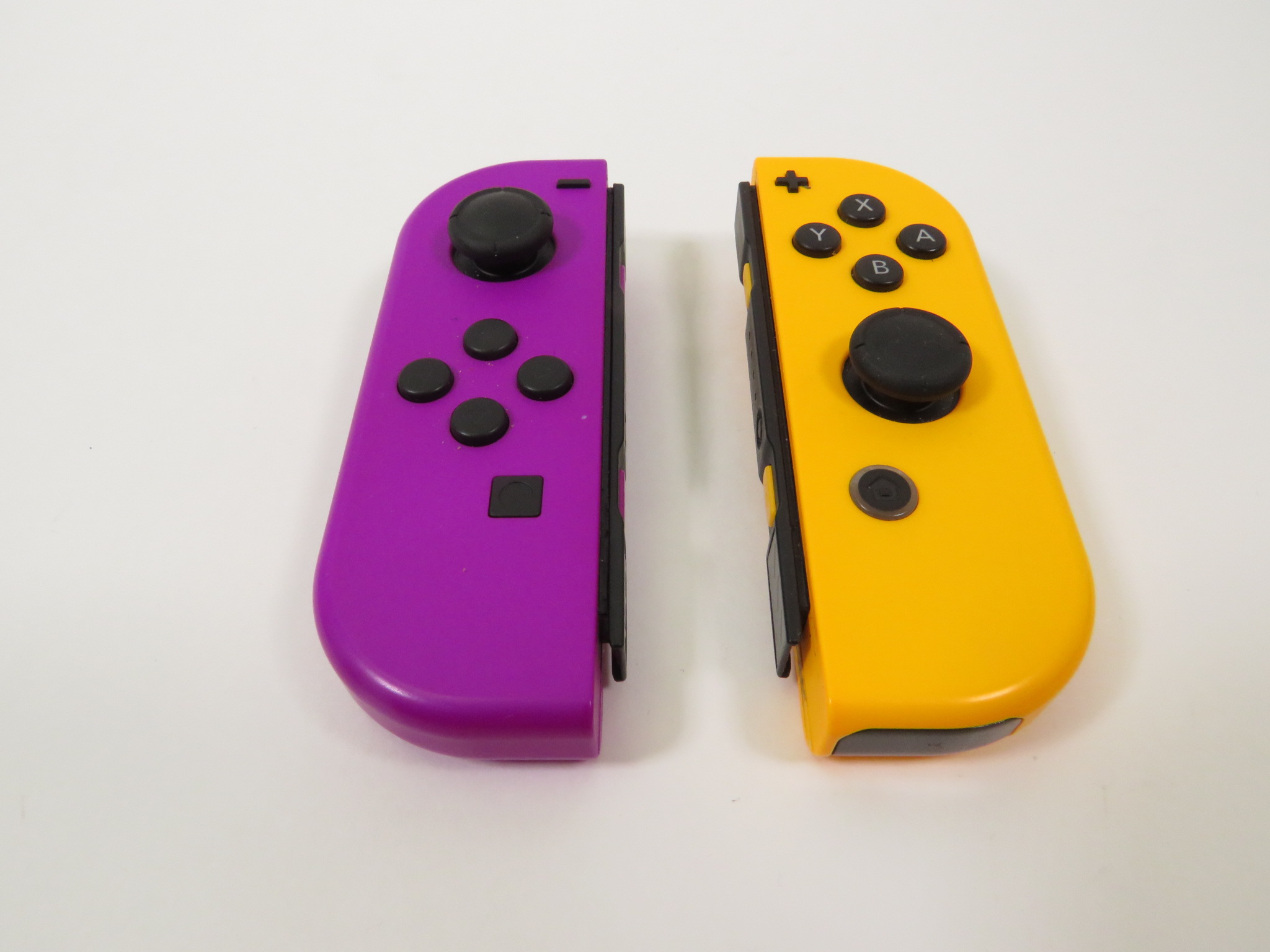 Nintendo HAC00101 Switch Handheld Video Game Console