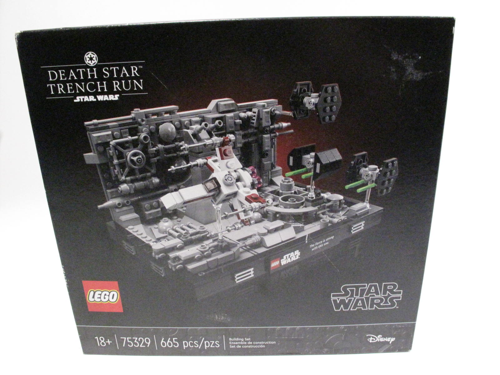 Lego Star Wars 6378934 Death Star Trench Run Diorama Kit