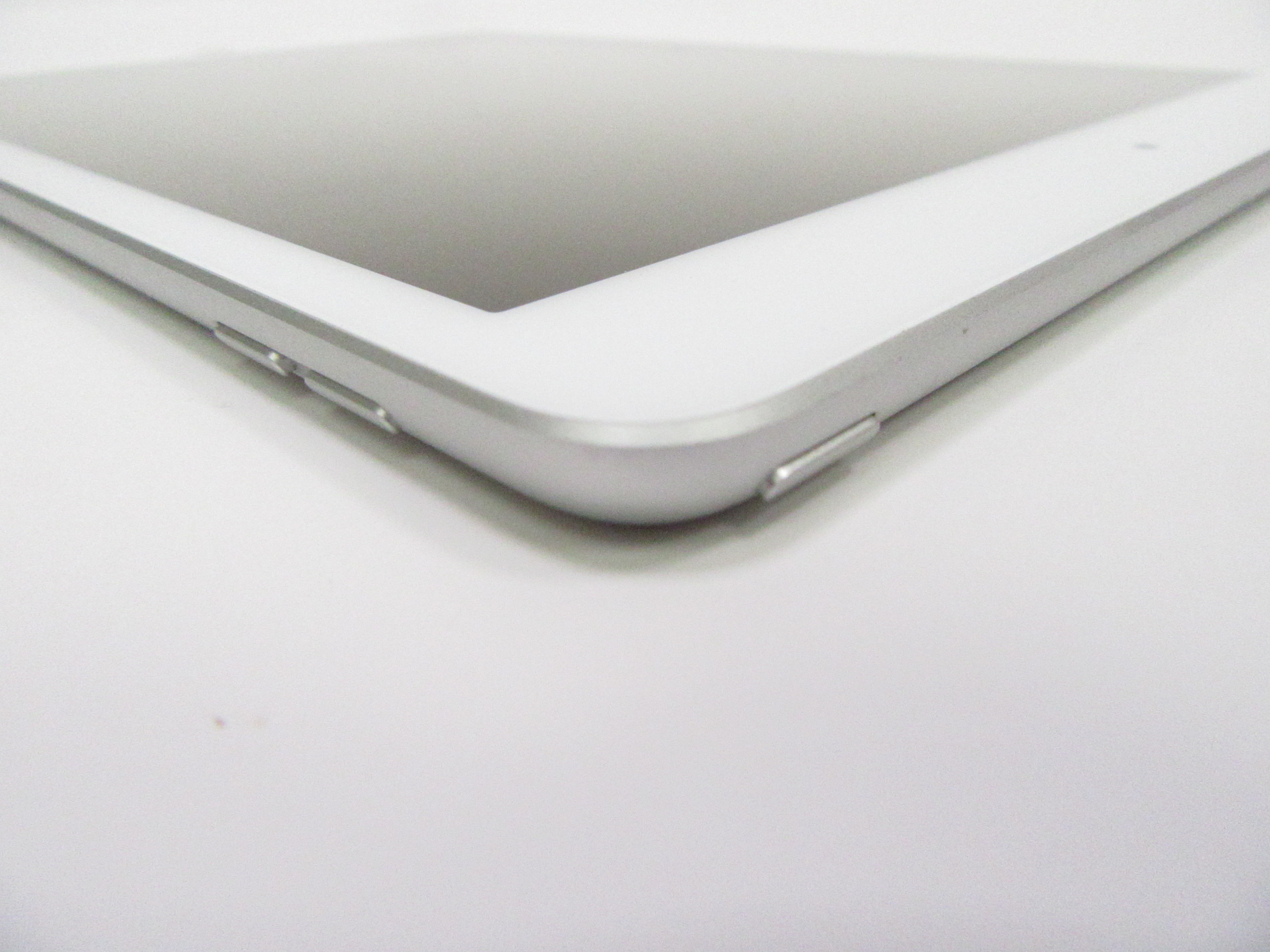 Apple iPad 32GB Wi-Fi シルバー Amazon.com : Apple iPad with WiFi, 32GB, Silver (2017 Model