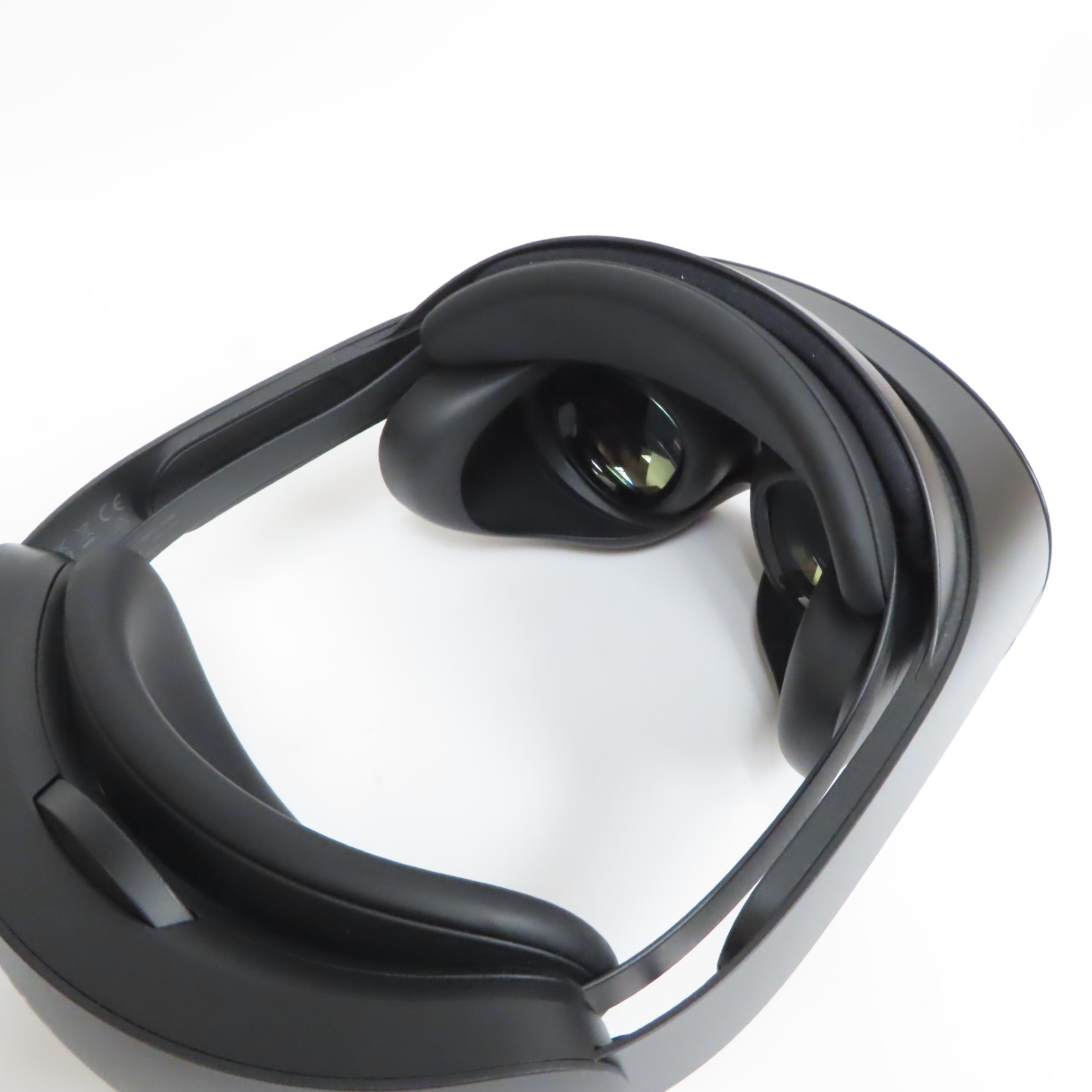 Meta 891-00701-01 Quest Pro 256GB Standalone Virtual Reality