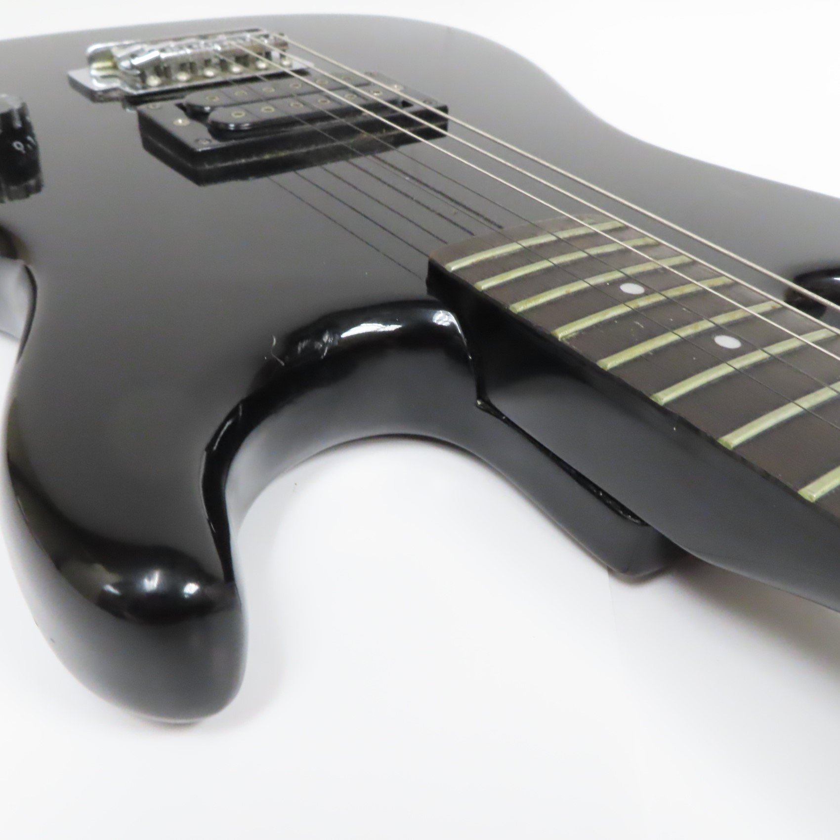 Memphis A2TB Solid Body 6-String Electric Guitar - Black