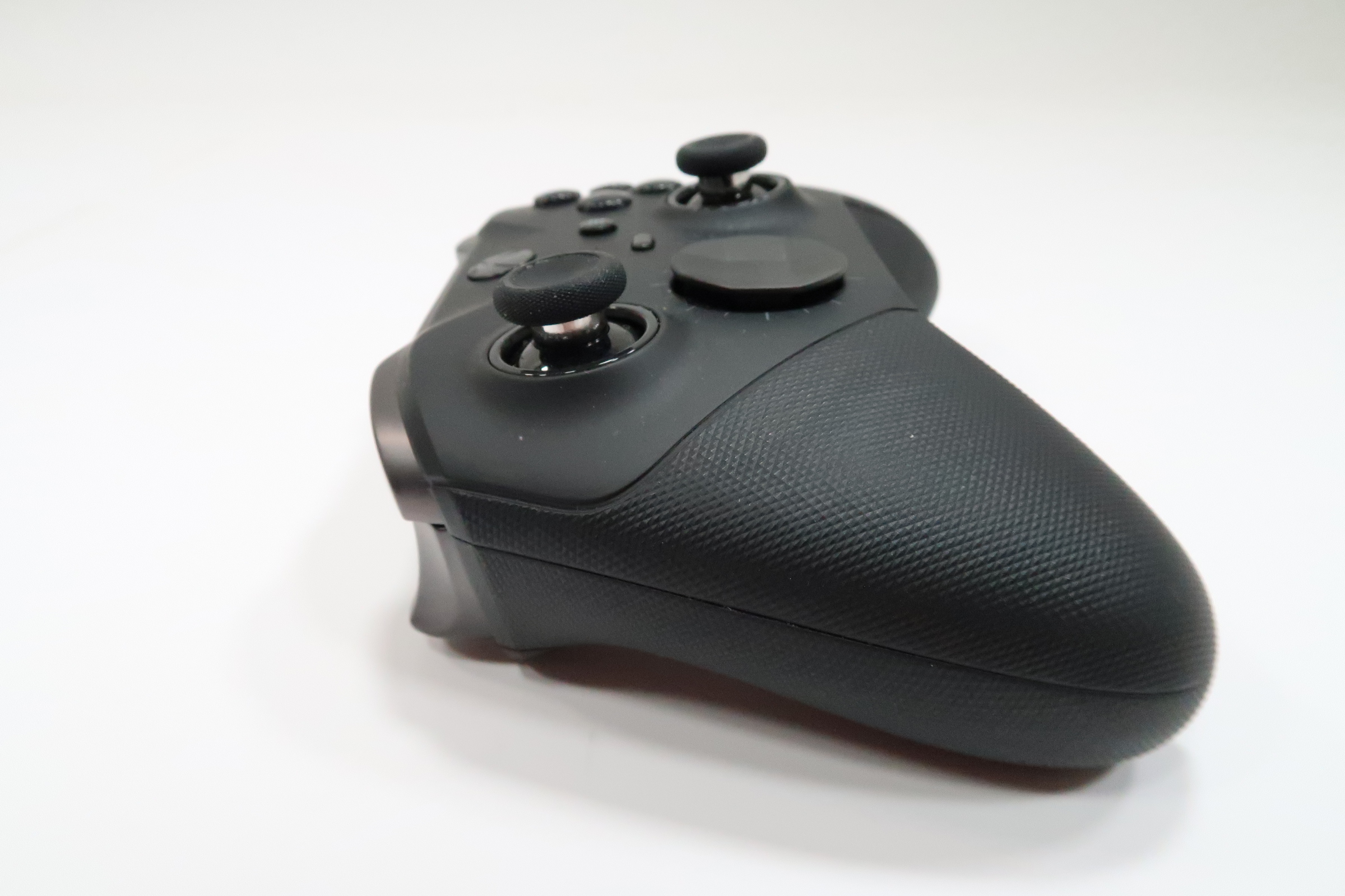 Microsoft 1797 Elite Series 2 Xbox One Wireless Controller - Black 8361