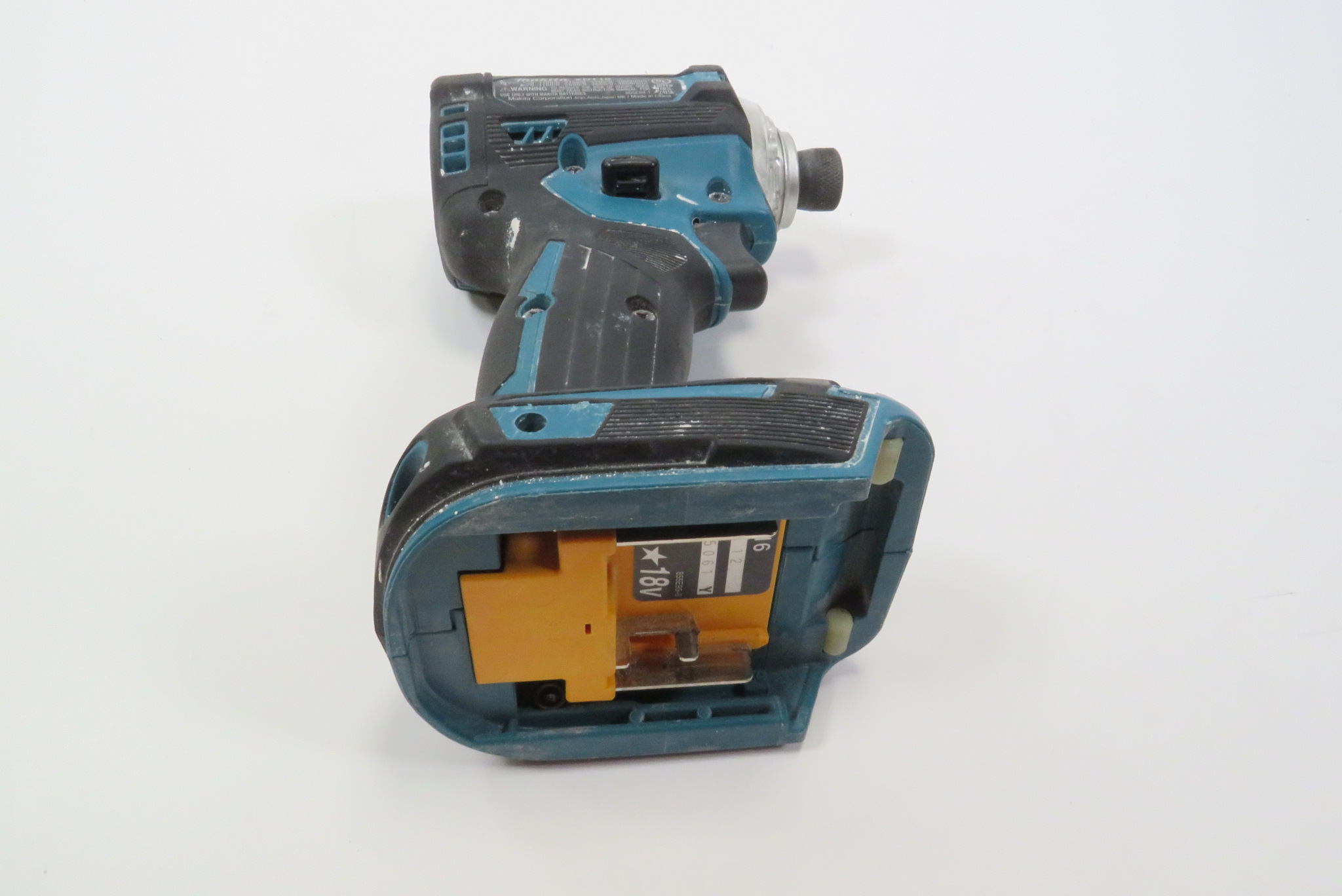 Makita XDT16 18V 1/4" Brushless Cordless Impact Driver