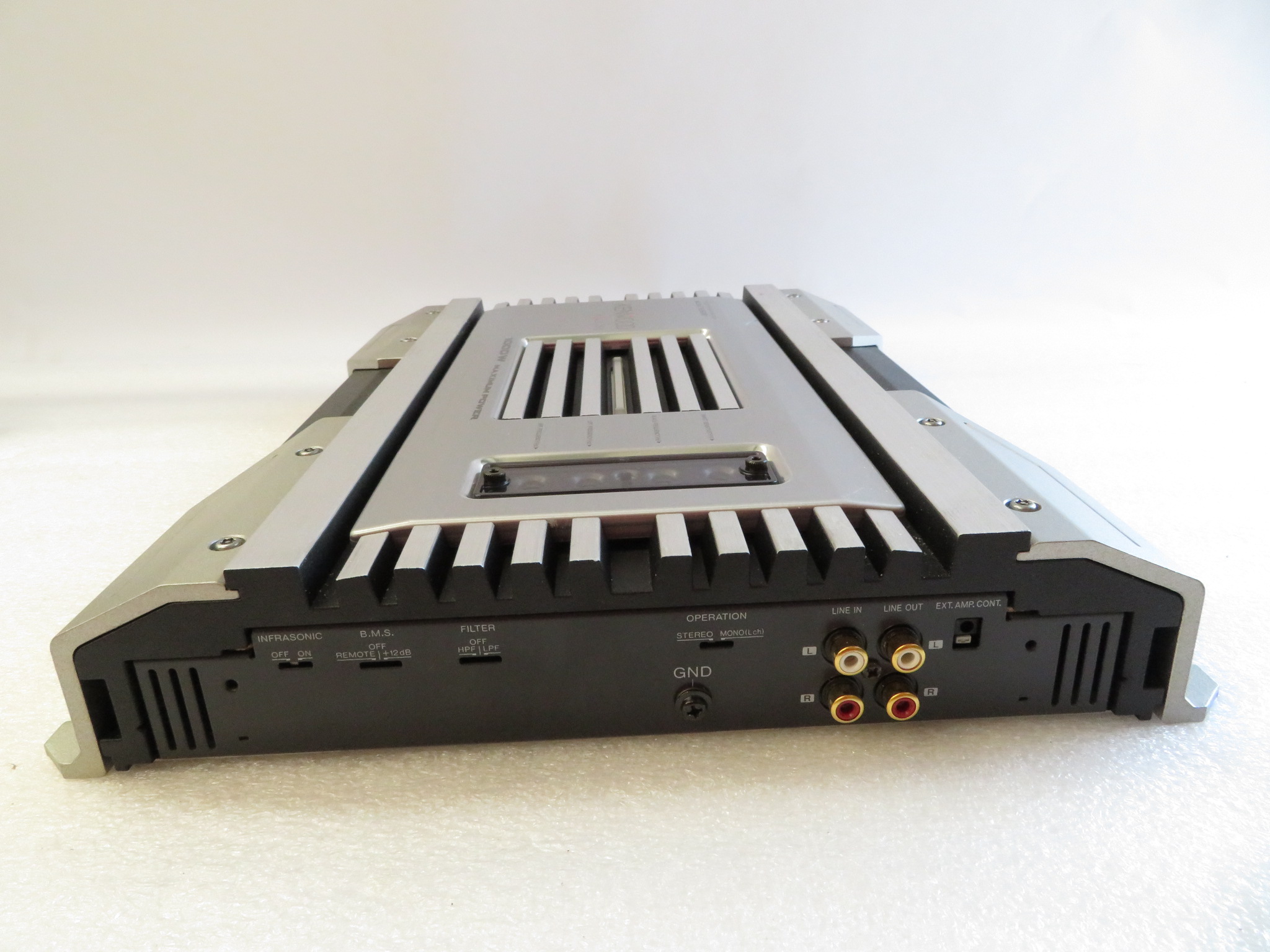KENWOOD KAC-X520 カーオーディオアンプ 1000W KENWOOD KAC-X520 カーオーディオアンプ 1000W