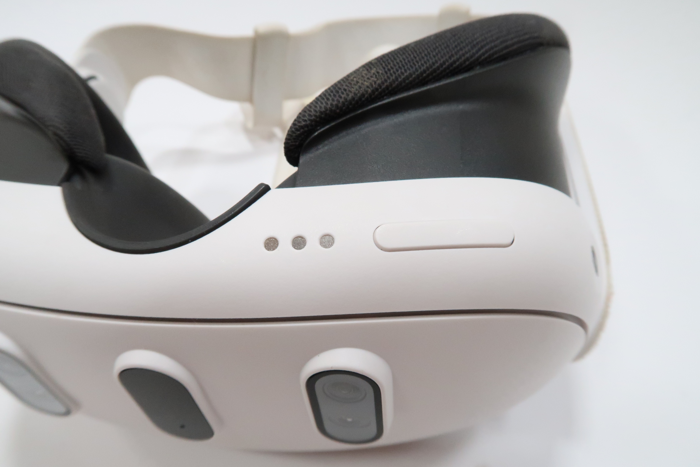 Meta Quest 3 S3A 128GB VR Headset - White 2665