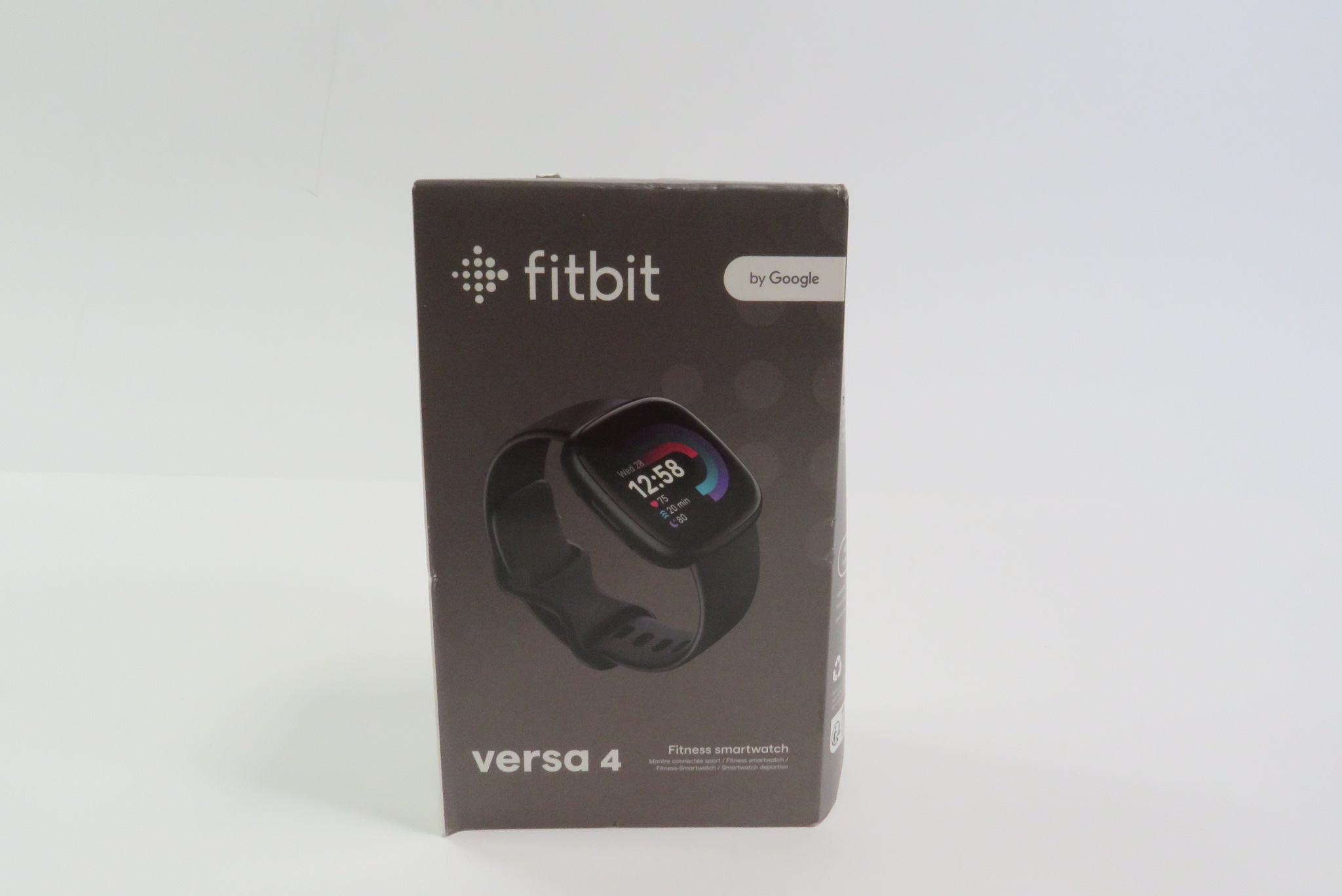 Fitbit Versa 3 Health & Fitness Smartwatch with GPS Bluetooth Activity  Tracker