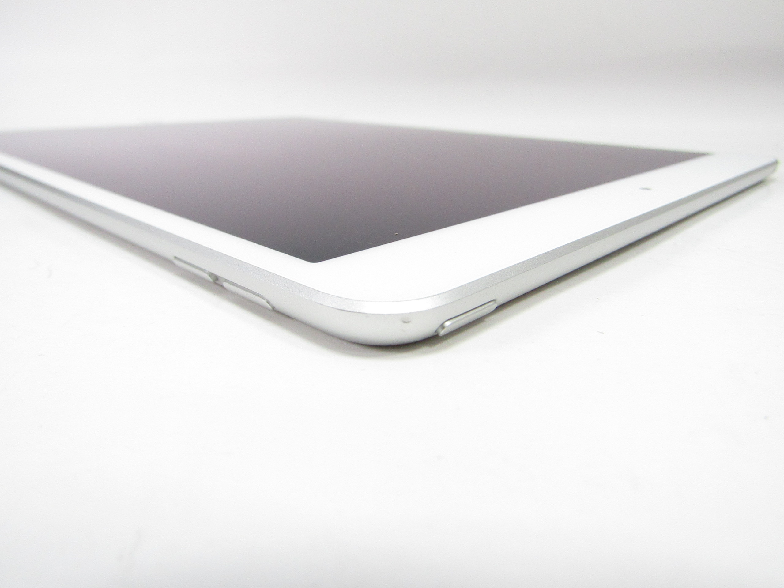 Apple iPad Air 3rd Generation Silver 64GB 10.5