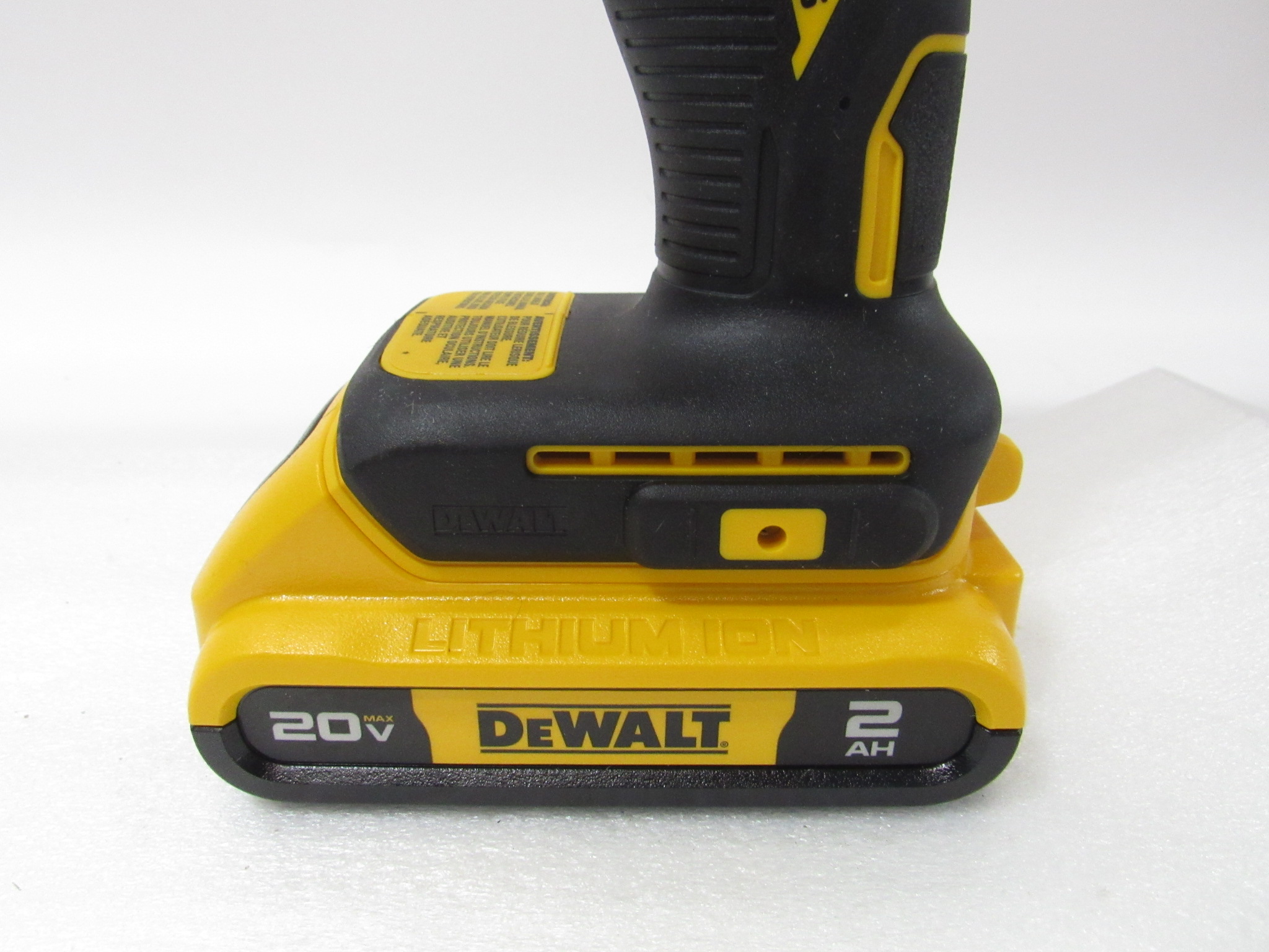 DEWALT DCF840 20Volt MAX 1/4" Variable Speed Brushless Cordless Impact