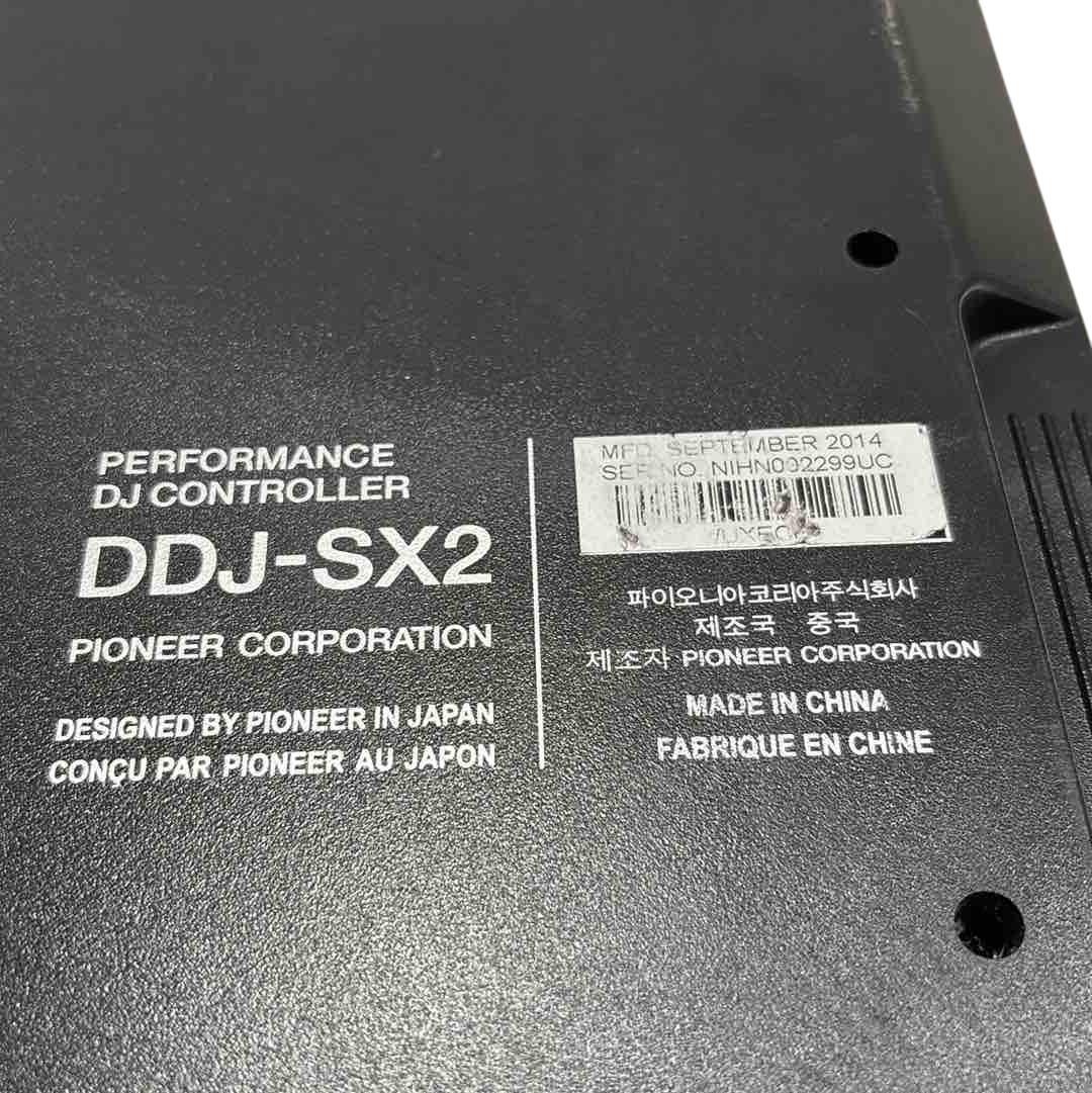 Pioneer DDJ-SX2 Professional Serato DJ Controller 3827