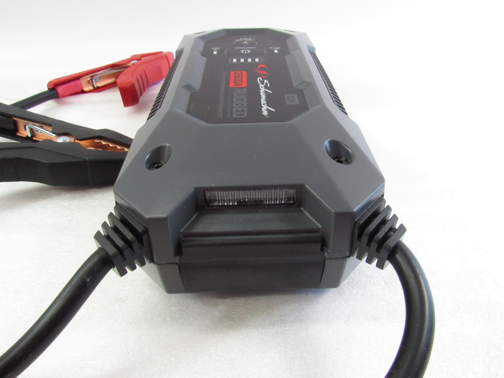 Schumacher SL1596 2500a Rugged Lithium Jump Starter