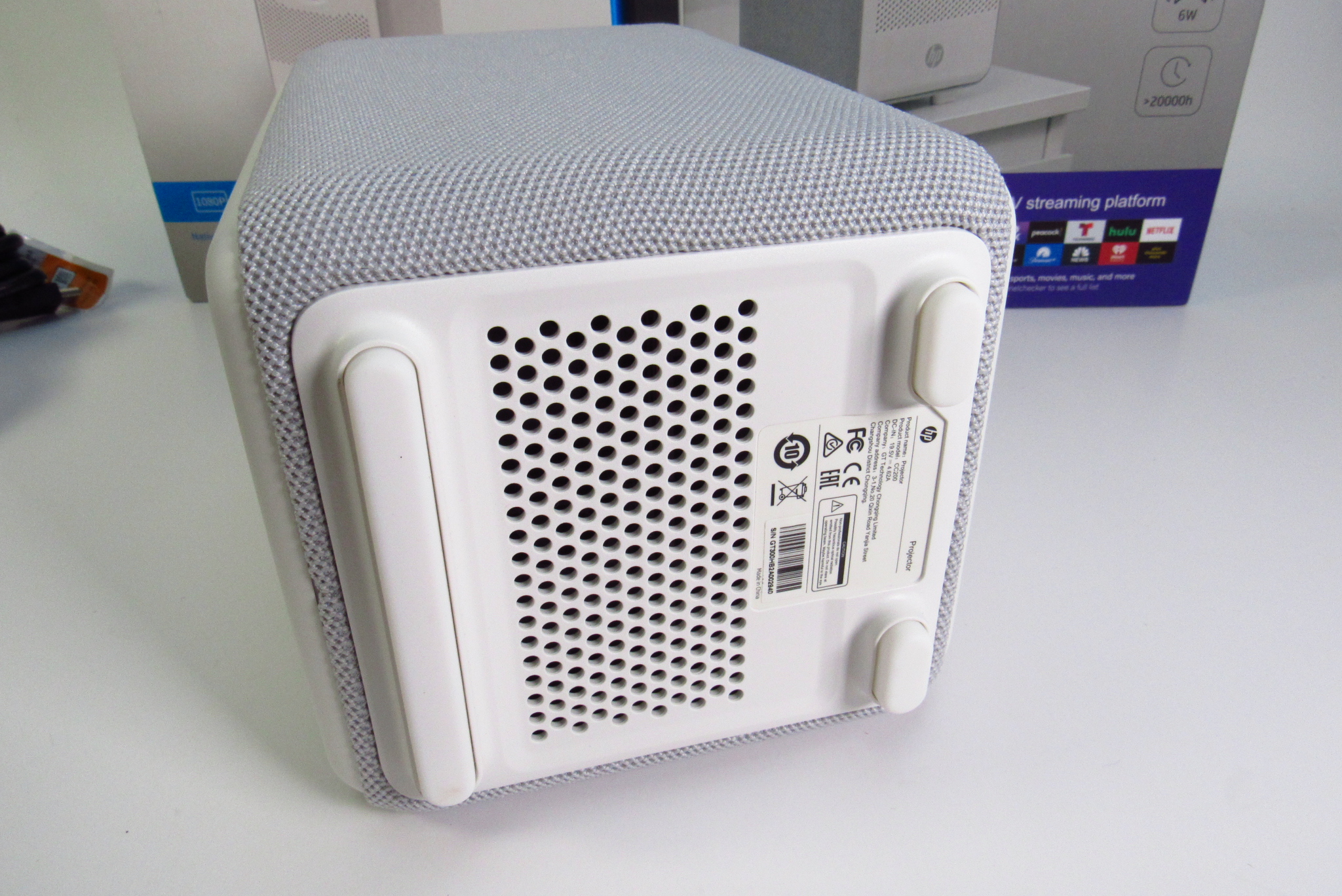 HP Projector CC200 1080p HDMI Projector