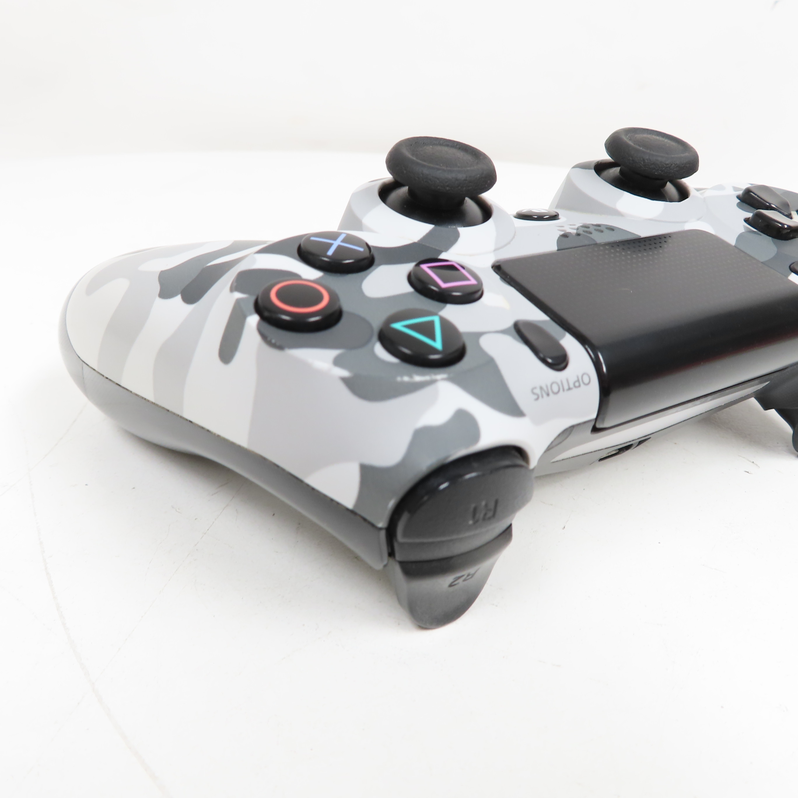 Sony CUHZCT1U DualShock 4 Controller for PlayStation 4 White Camo
