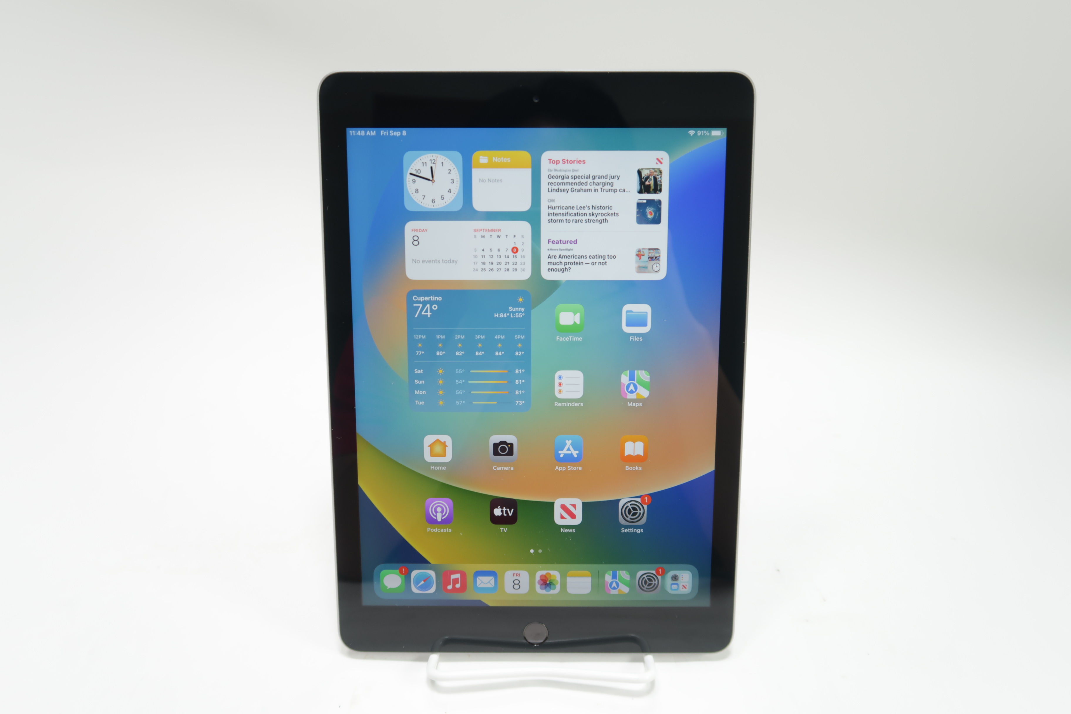 Apple iPad 6th Gen MR7F2LL/A (Wi-Fi Only) 32GB Storage Retina 9.7