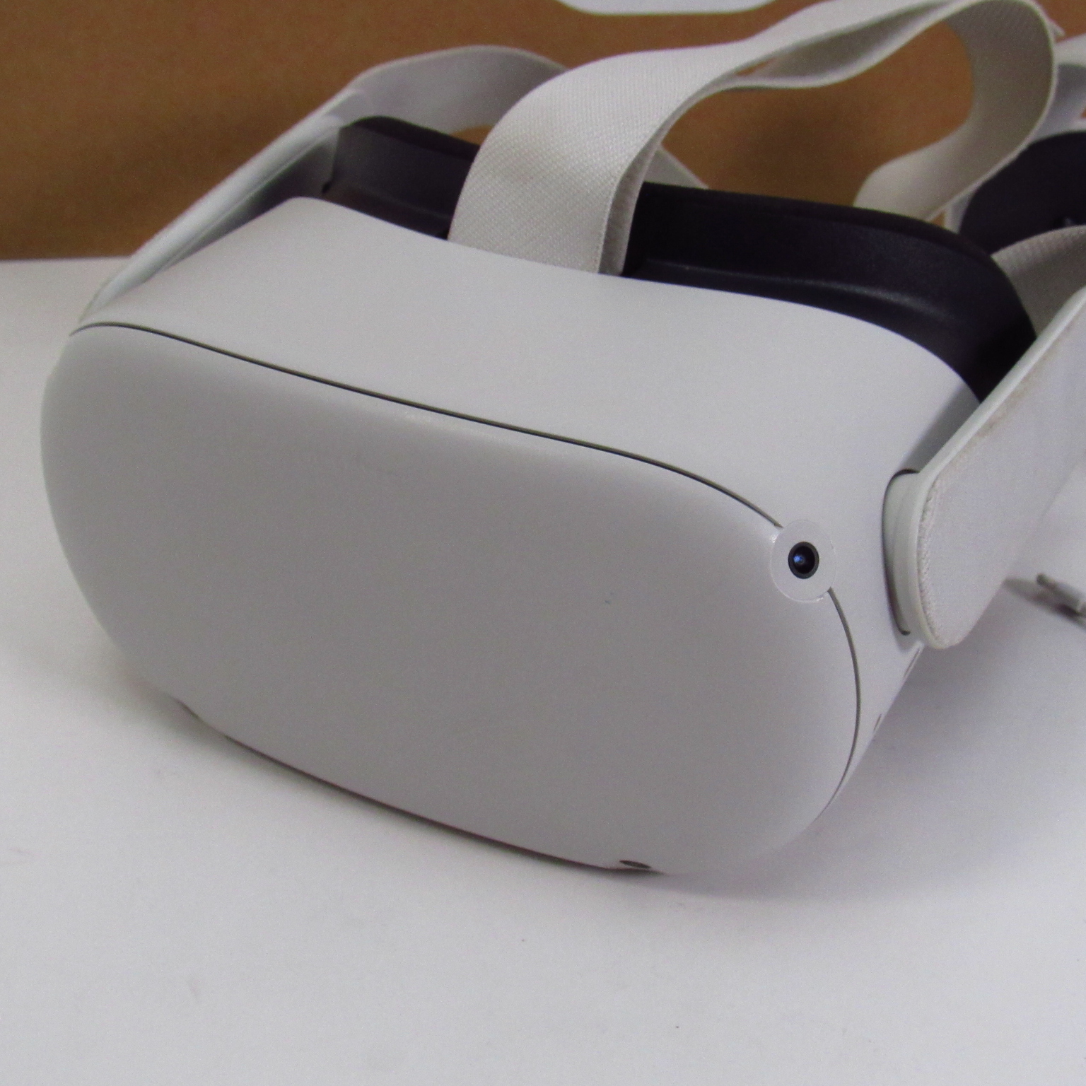  () Quest 2 64GB コントローラー付 Oculus Quest 2 KW49CM 64GB Virtual Reality All-in-One Headset - 3037