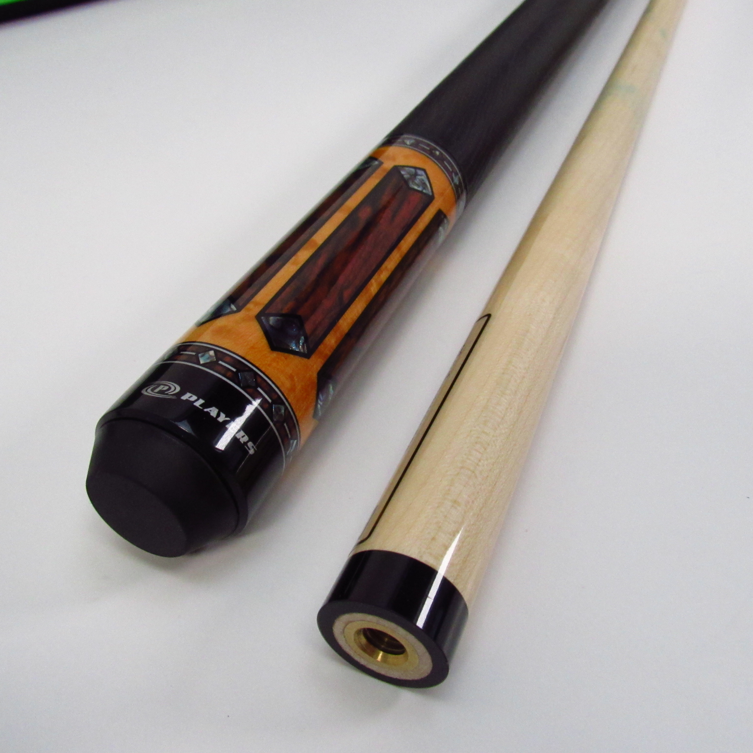 Players G4141 Pool Billiards Cue