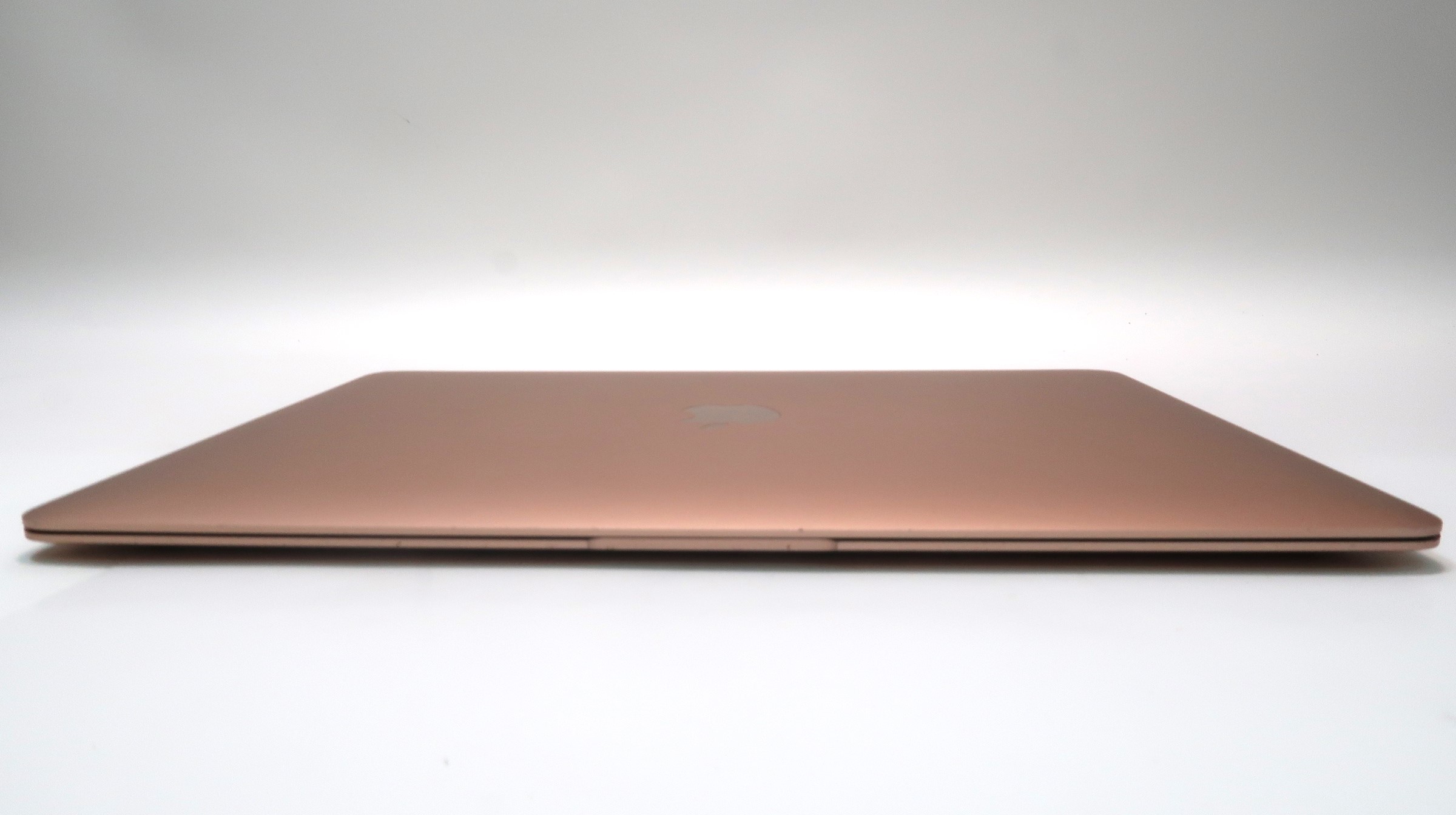Apple MacBook Air (2019) MVFH2LL/A Core i5-8210Y 1.6GHz 8GB Apple MacBook Air (2019) MVFH2LL/A Core i5-8210Y 1.6GHz 8GB