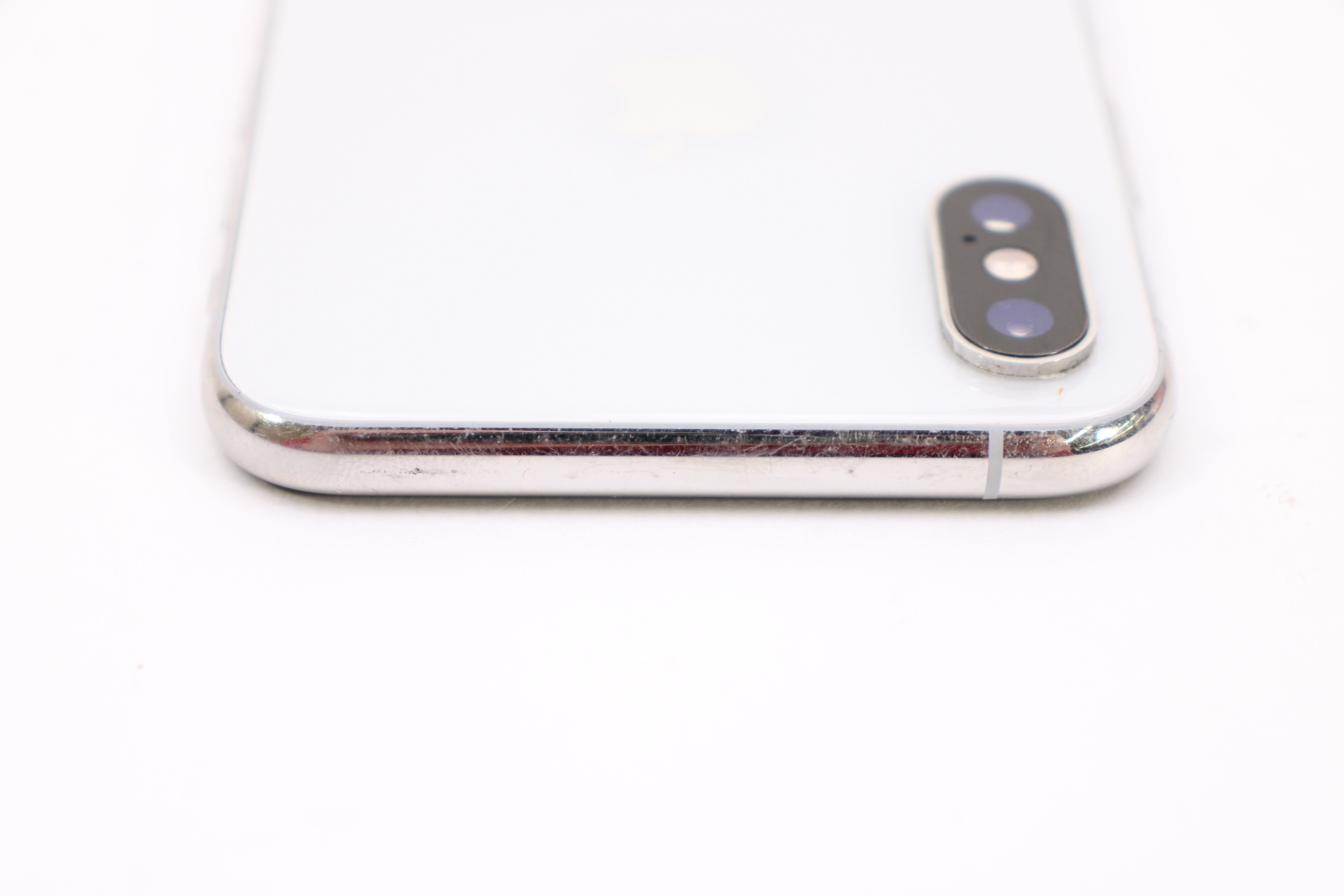 Apple iPhone XS MT8V2LL/A 64GB 5.8