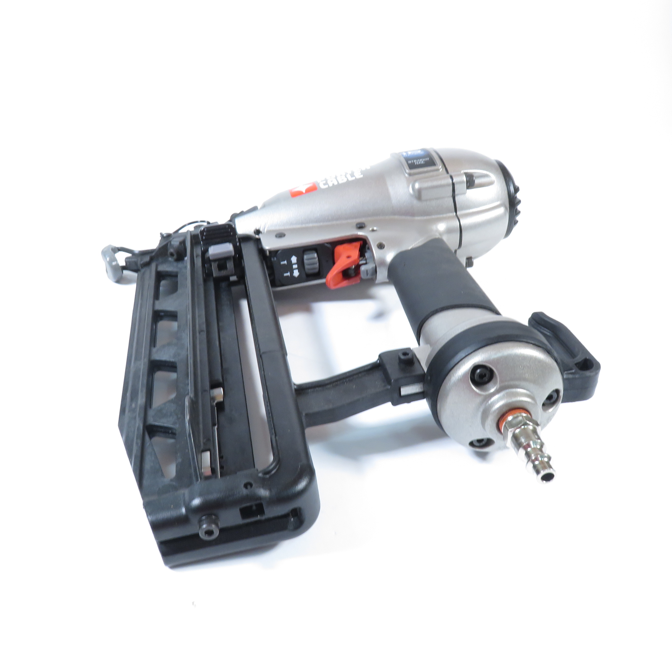 PORTERCABLE FN250C Pneumatic 16Gauge 21/2 in. Finish Nailer