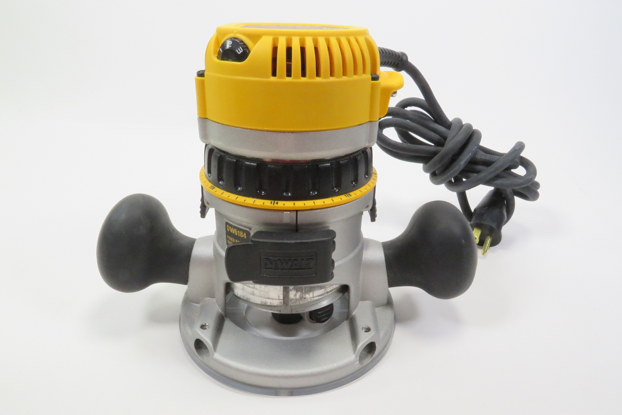 DeWalt DW618 12 Amp 2-1/4 HP Corded Electronic Router