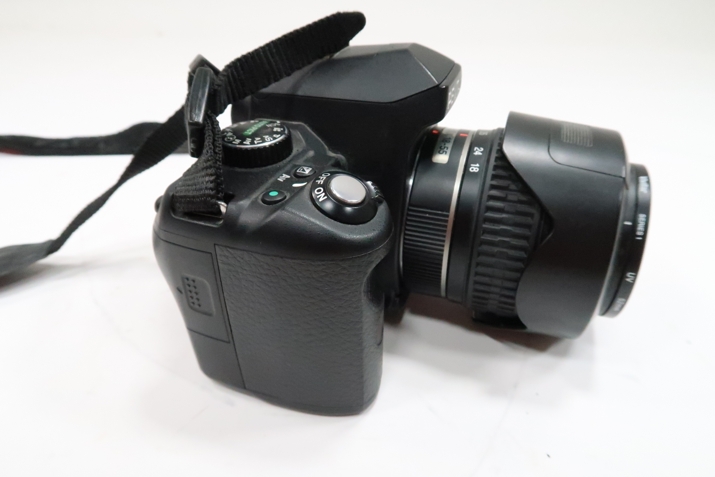 PENTAX K-r/18-55mm (良品） Amazon.com : Pentax K-r 12.4 MP Digital SLR Camera with 3.0