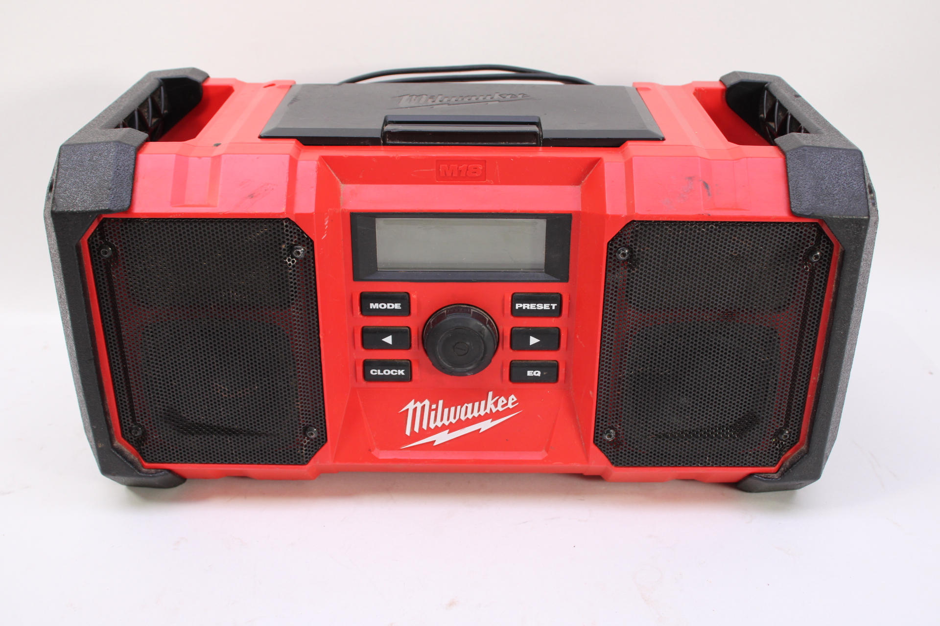 Milwaukee 289020 M18 18V LithiumIon Cordless Jobsite Radio