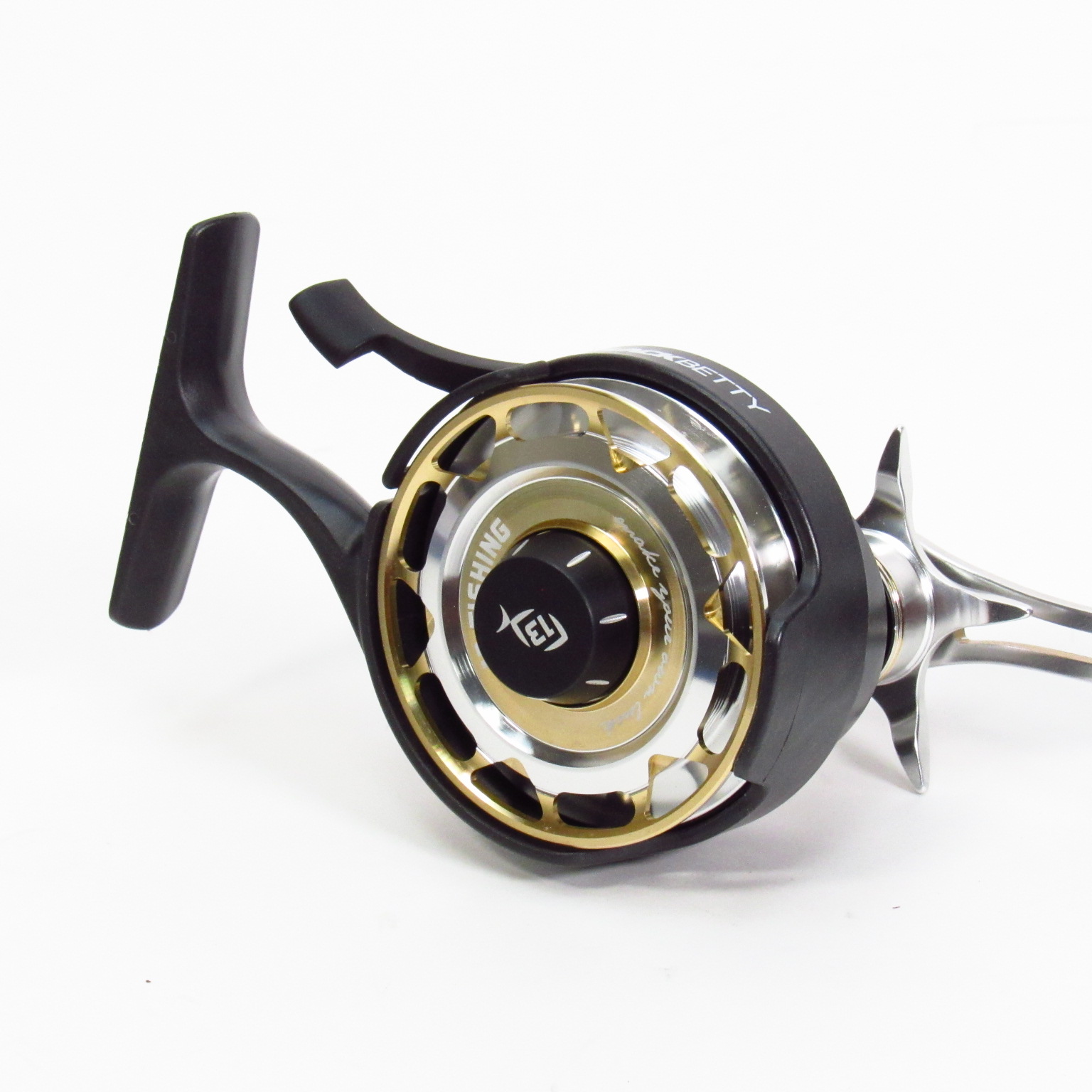 13 Fishing BBCFFW25LH Black Betty FreeFall Carbon Ice Fishing Reel