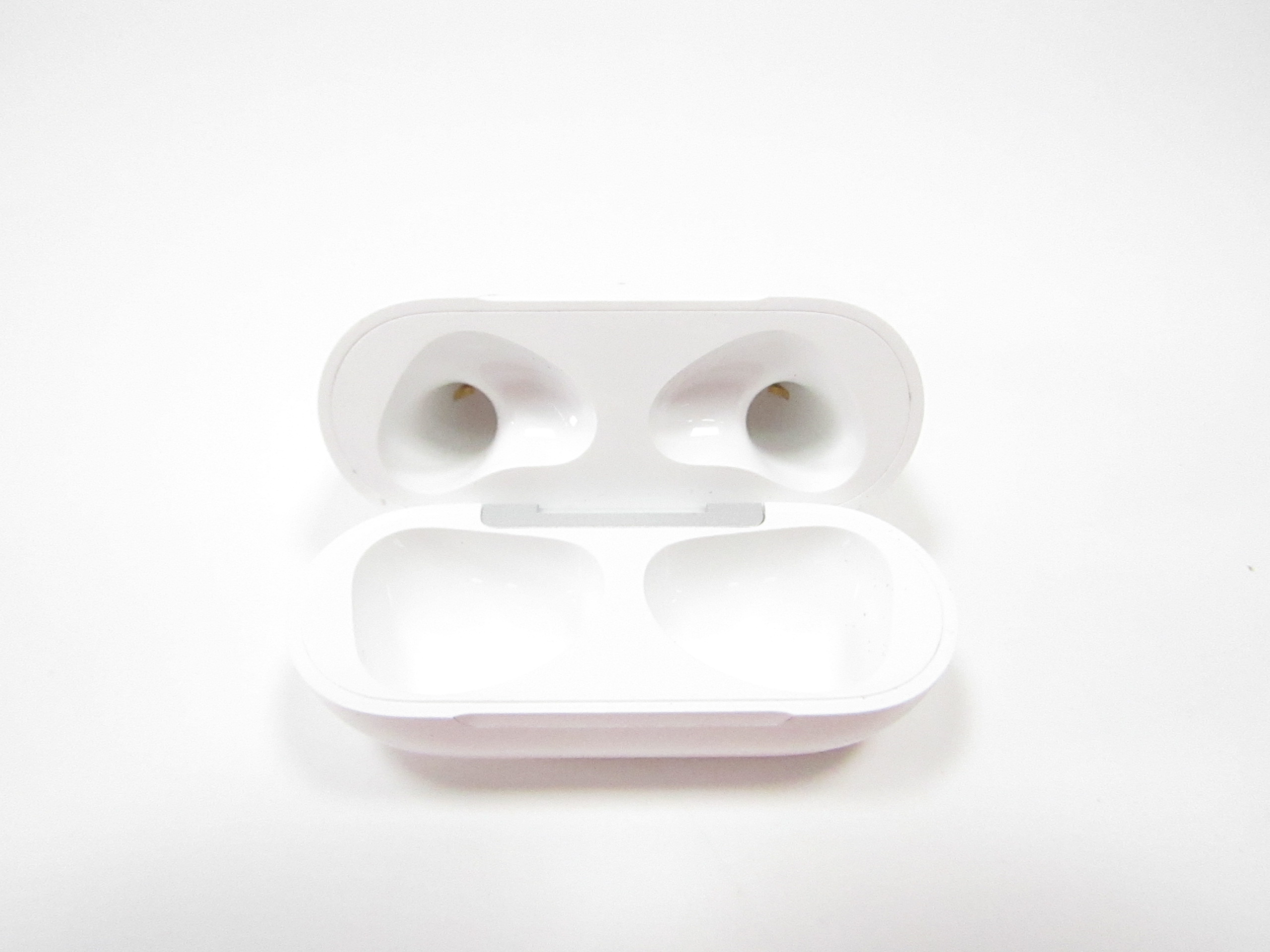 Apple A2565 AirPods 3rd Generation Wireless Ear Buds 7709