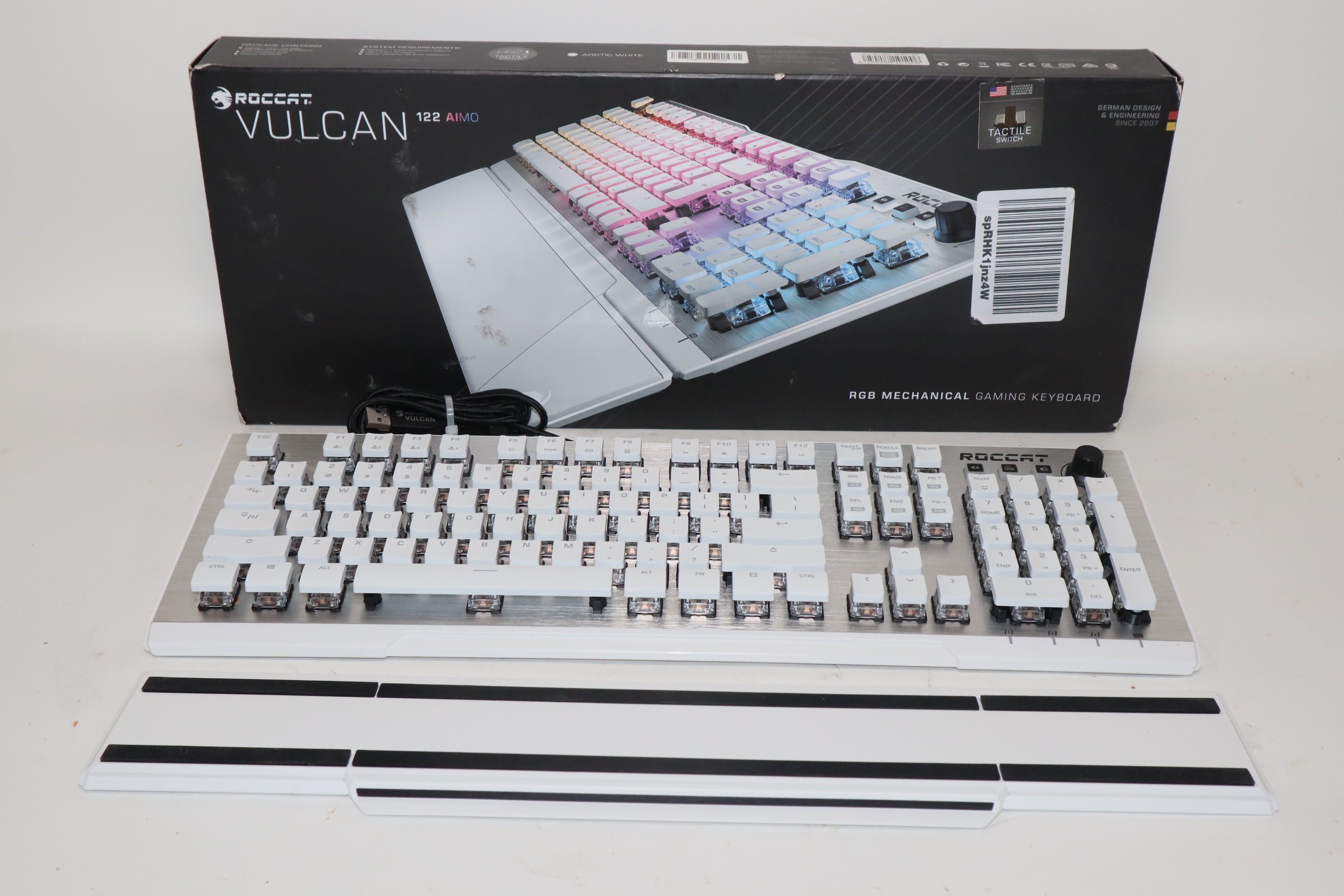 ROCCAT Vulcan 122 AIMO (Switch Titan Tactile)